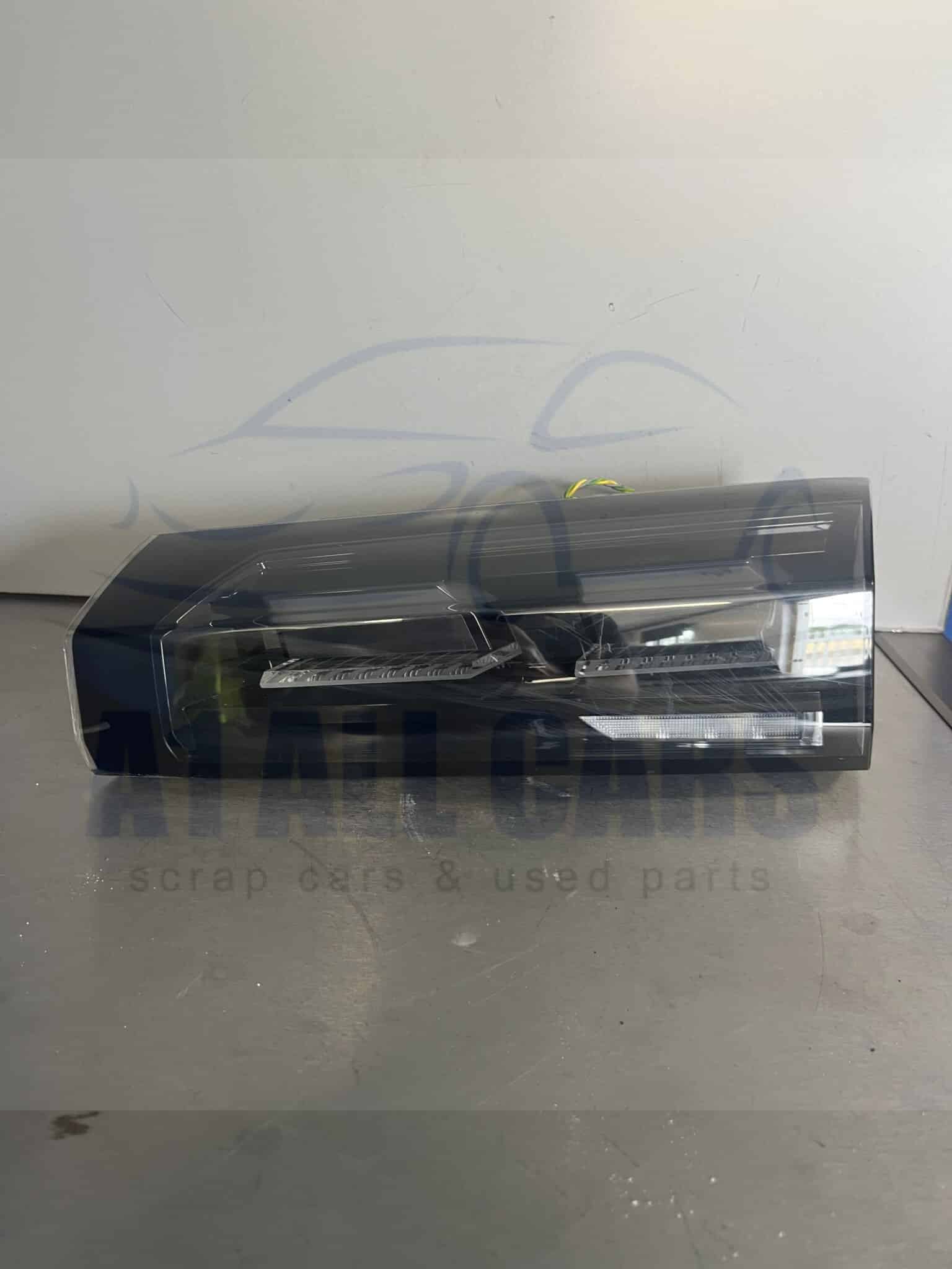 Peugeot 2008 2019-2026 5 Door Hatchback Off Side Taillamp On Tailgate – 9850438380