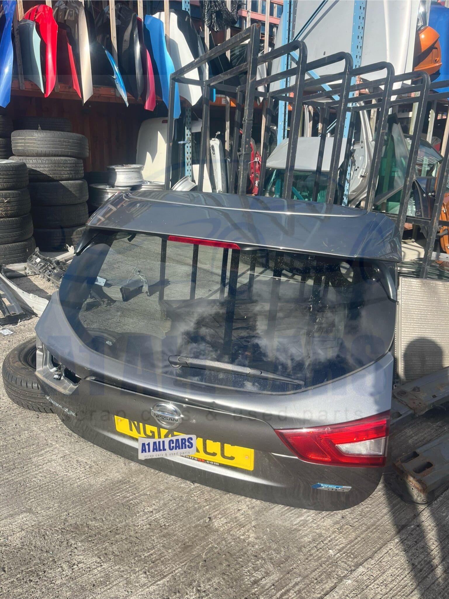 Nissan Qashqai 2013-2017 5 Door Hatchback Tailgate – Grey KAD Colour Code ( Call Office For Delivery Quote )