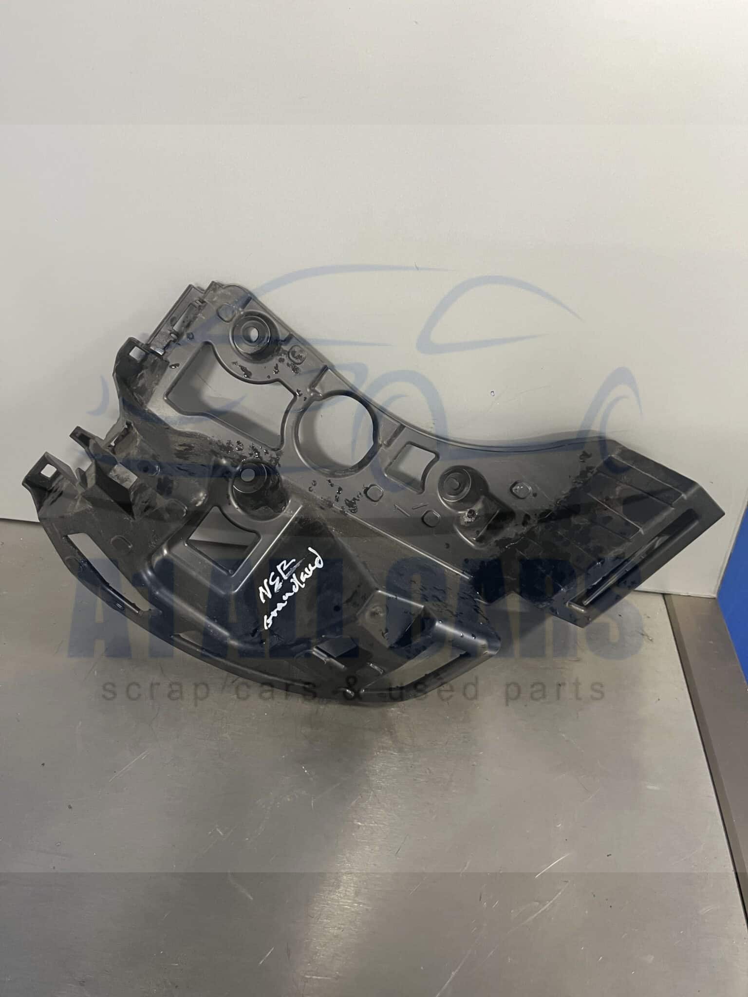 Vauxhall Grandland 2017-2024 5 Door Hatchback Near Side Rear Bumper Bracket – YP00035980