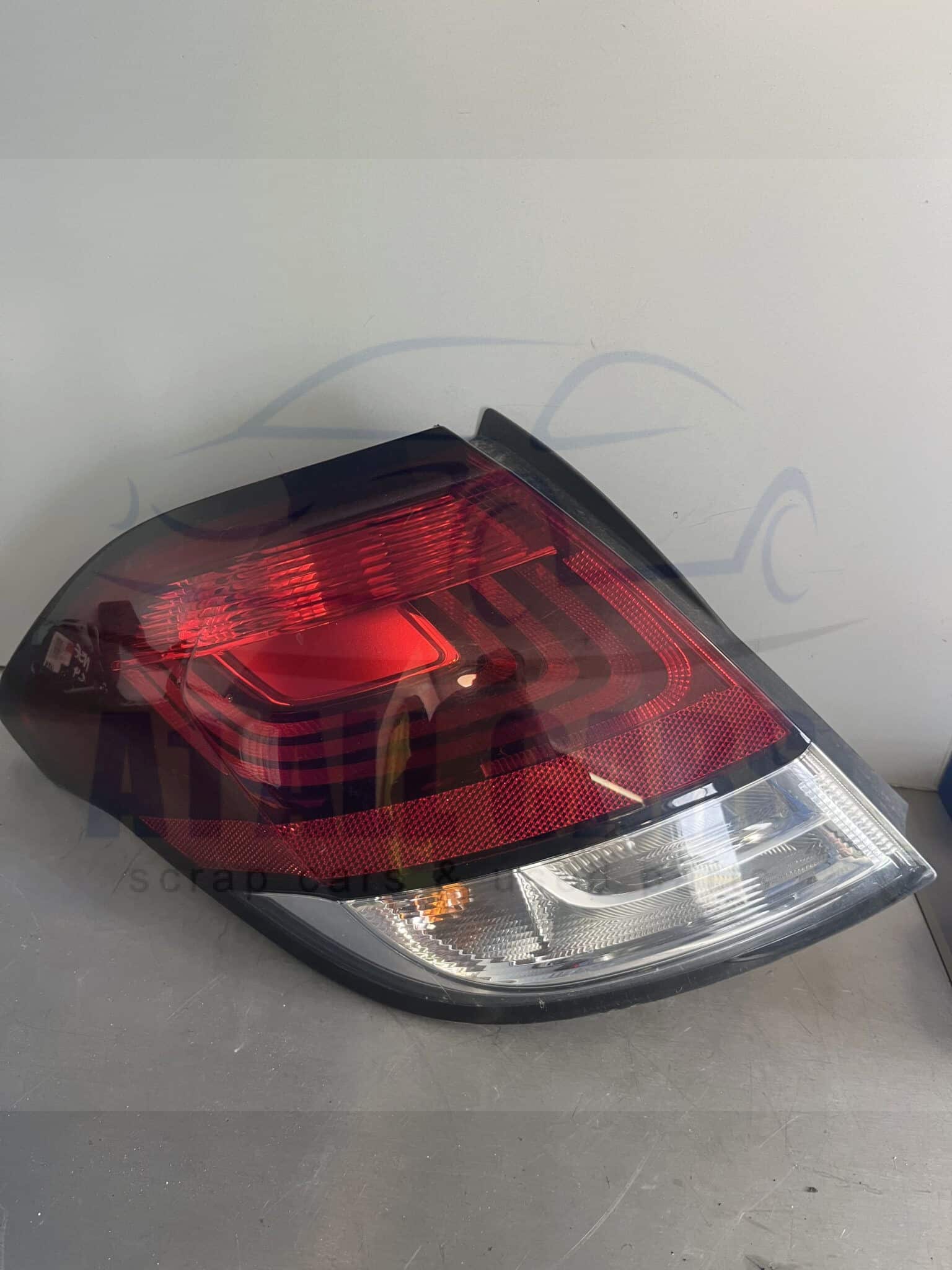 Citreon C4 2010-2016 5 Door Hatchback Near Side Taillamp – 98000213ZD