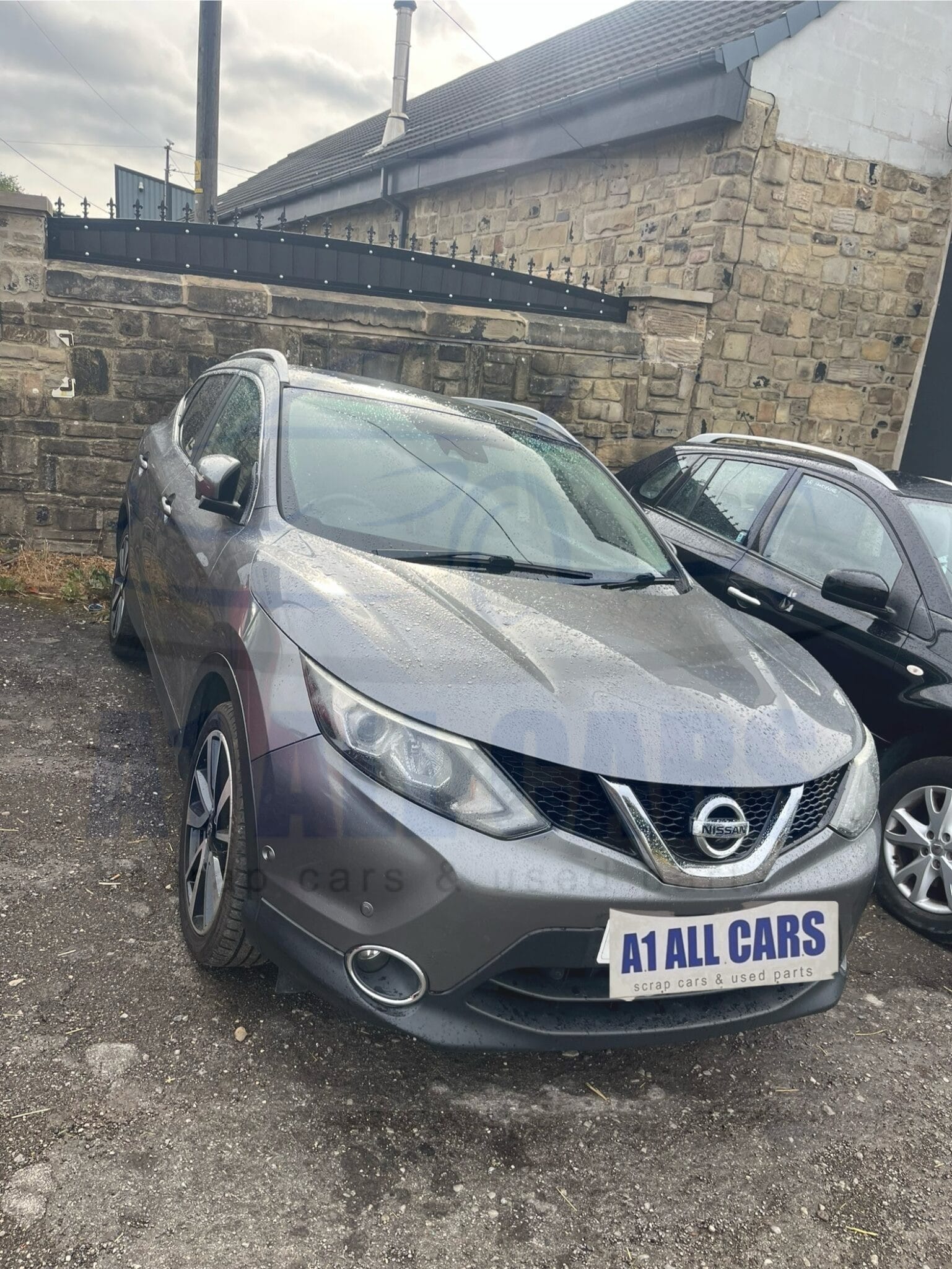 Nissan Qashqai 2013-2017 1.5 DCI 5 Door Hatchback Grey KAD Breaking For Parts