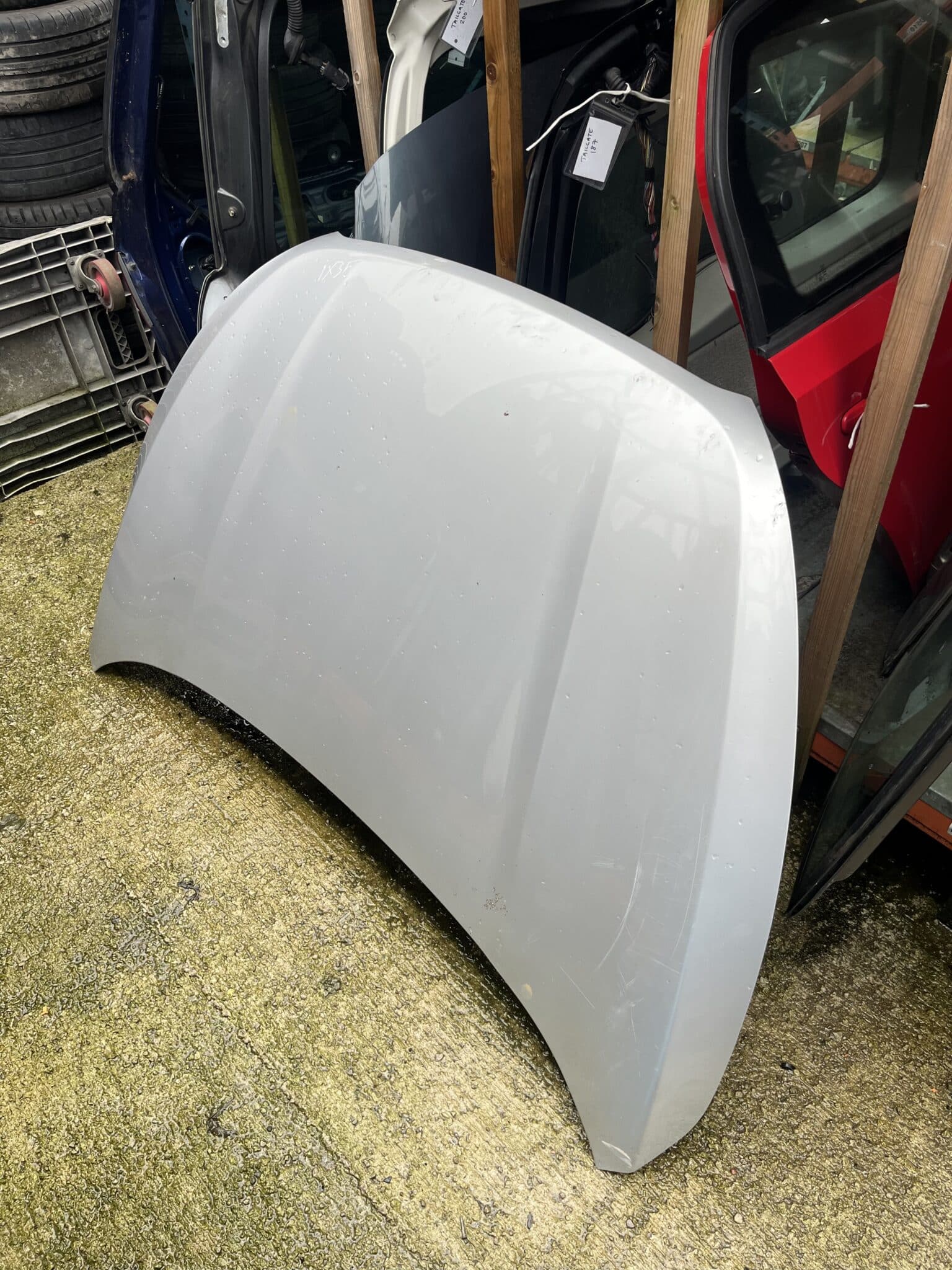 Hyundai ix35 2010-2015 Bonnet – Silver RAH Colour Code ( Call Office For Delivery Quote )