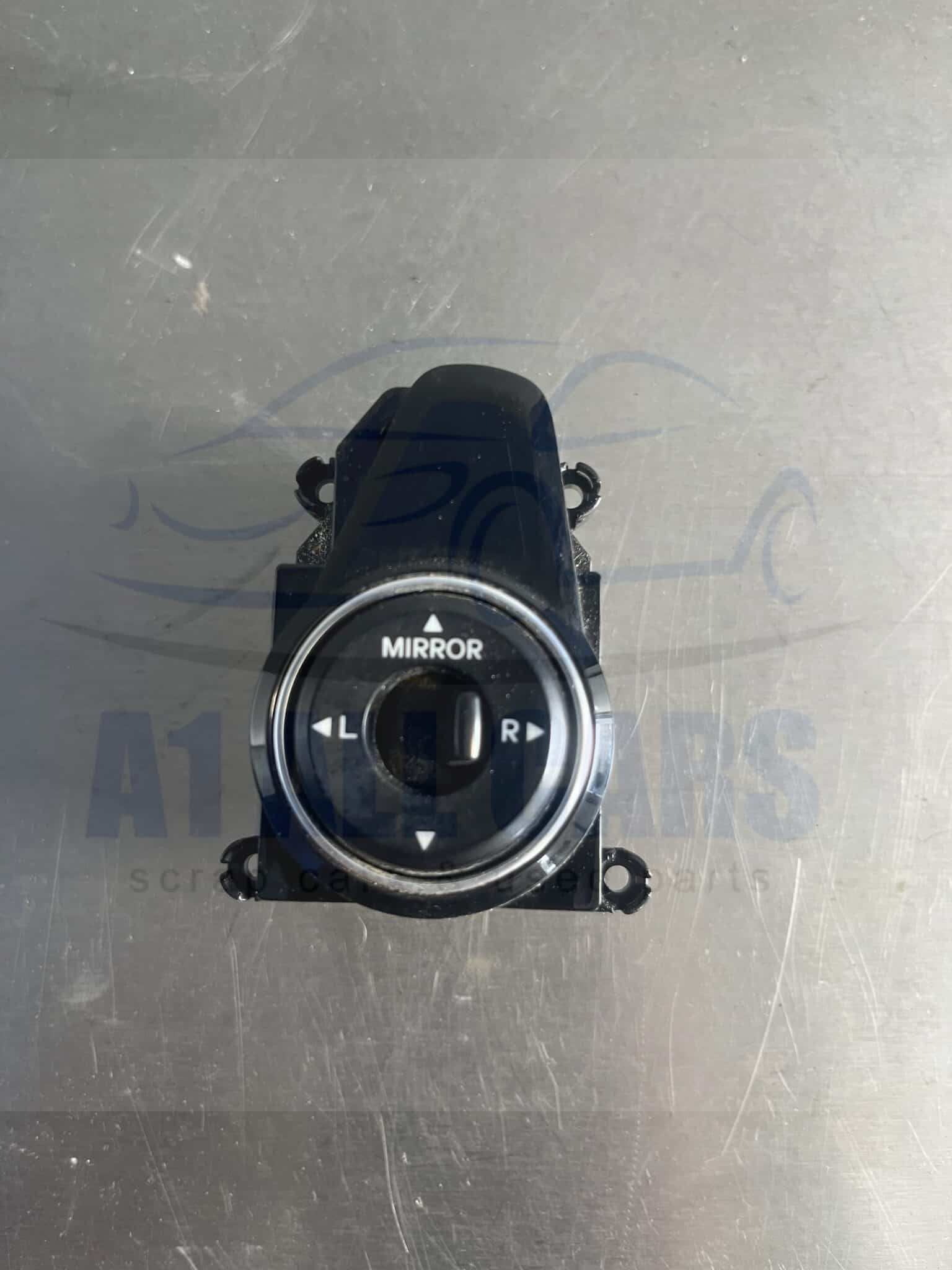 Hyundai i40 2012-2018 Electric Door Mirror Switch – 39R480-1280 ( Non Power Fold Version )