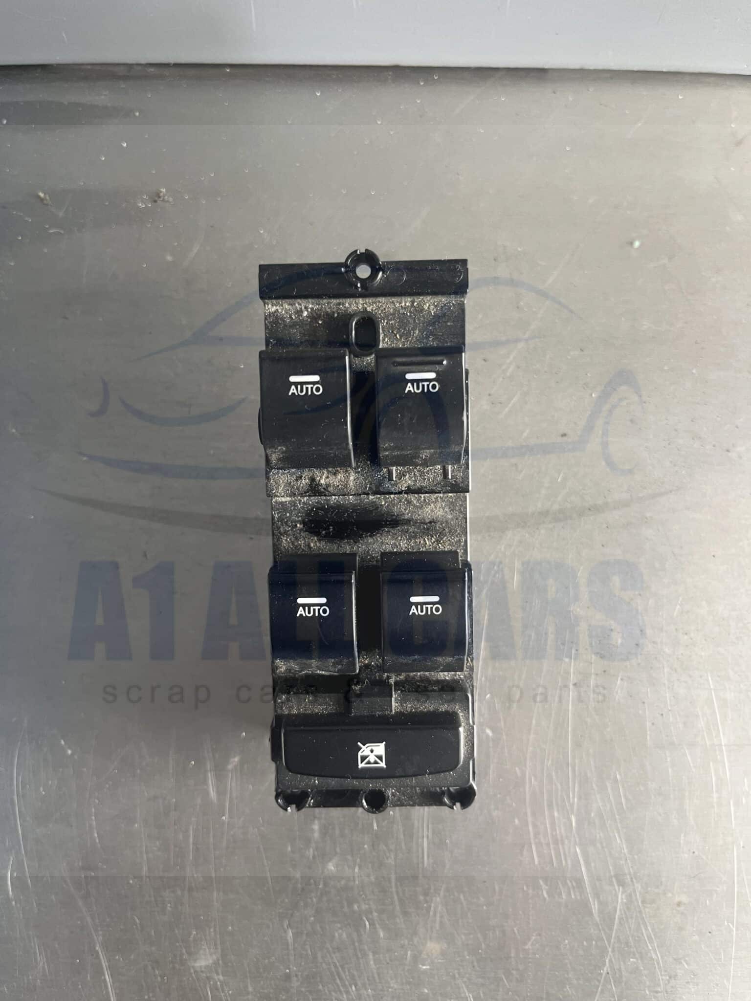 Hyundai i40 2012-2018 Off Side 4 Way Window Switch – 93570-3Z550