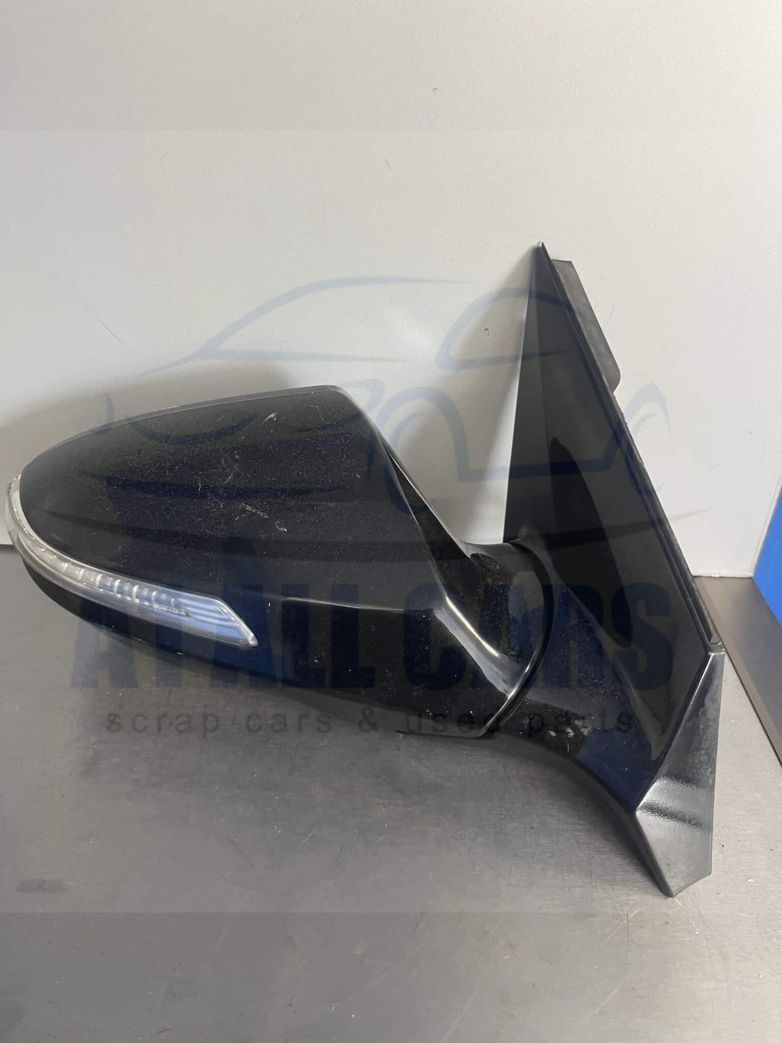 Hyundai i40 2012-2018 Off Side Electric Door Mirror – Black NKA Colour Code