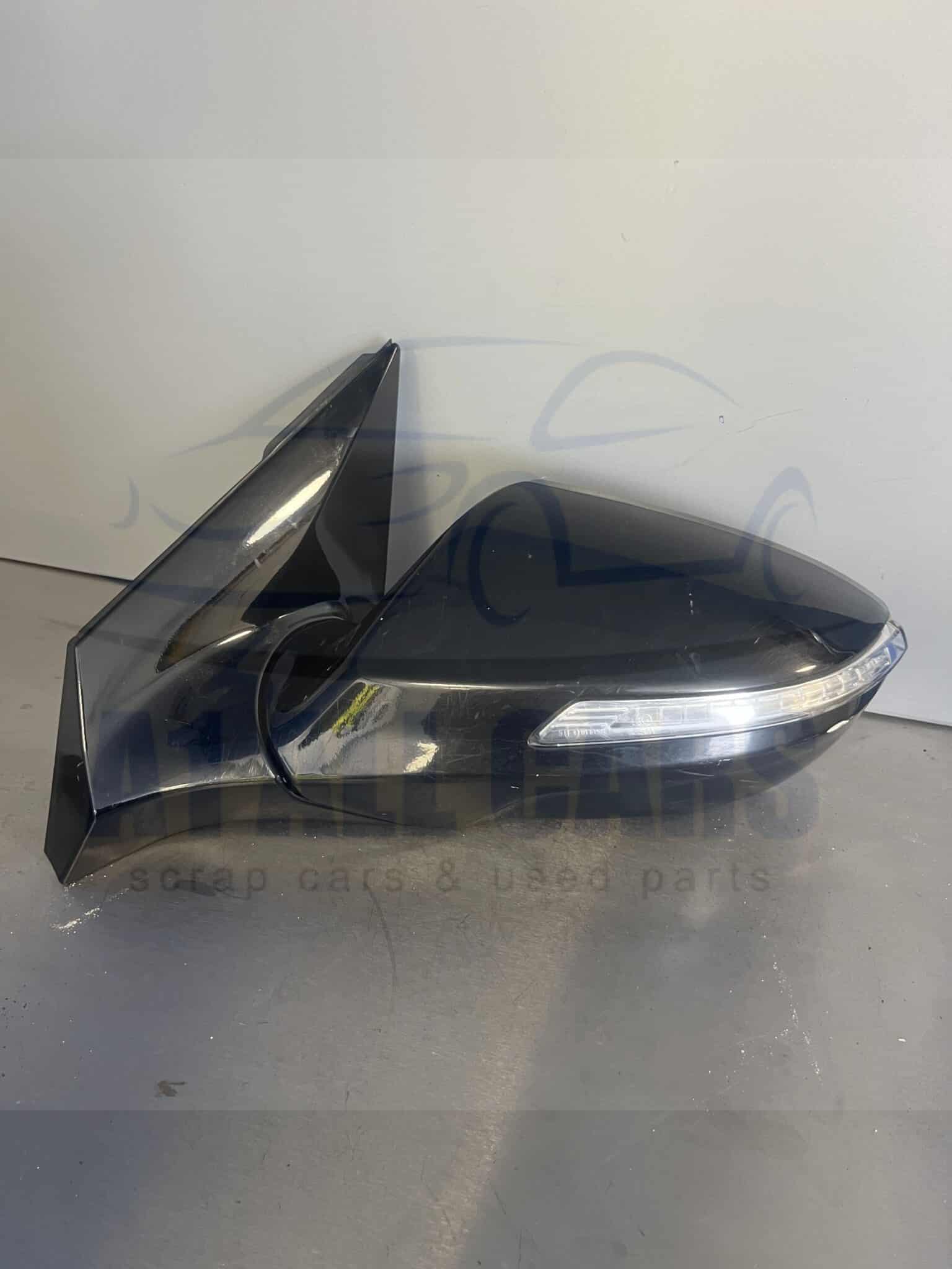 Hyundai i40 2012-2018 Near Side Electric Door Mirror – Black NKA Colour Code