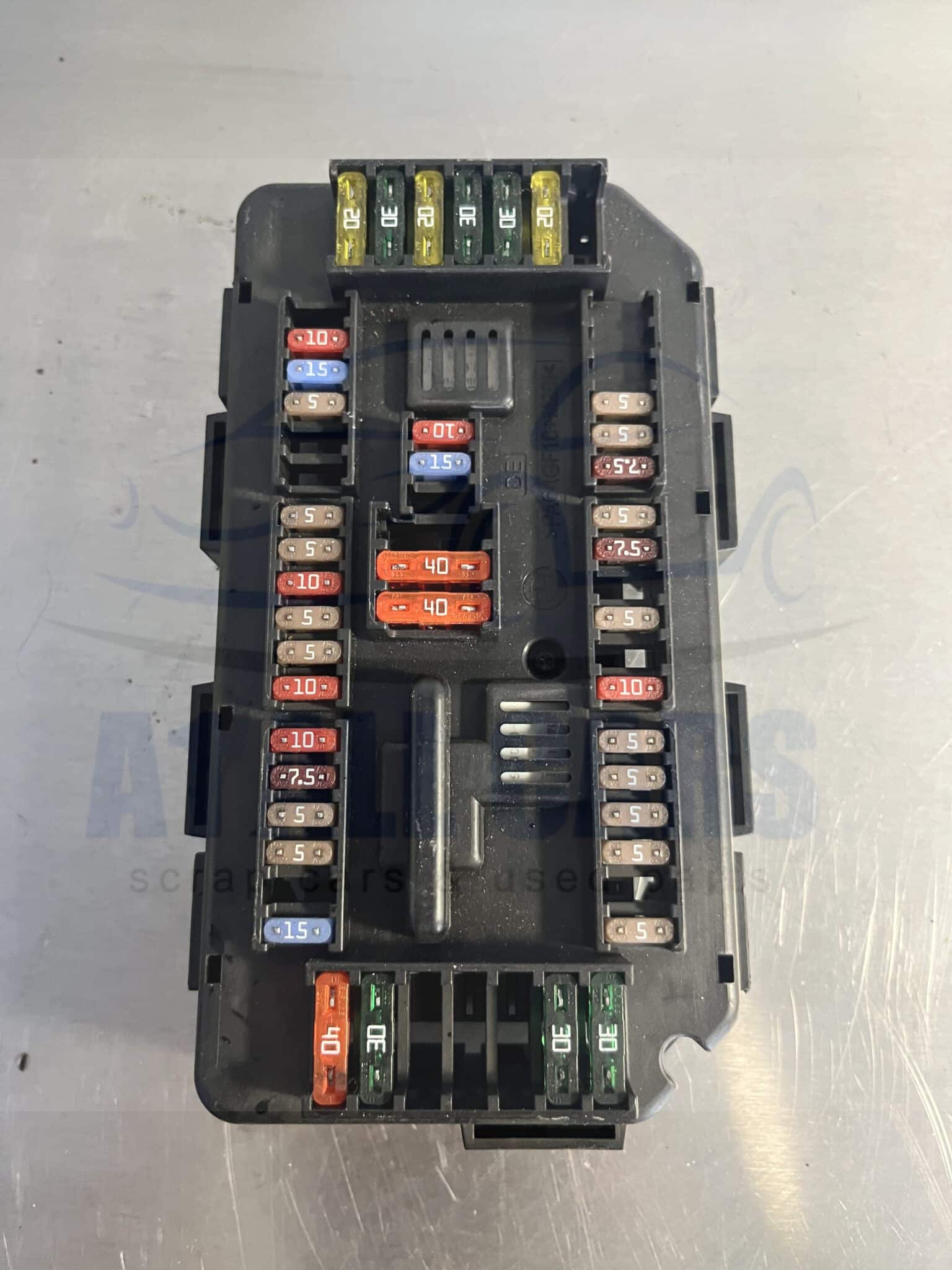BMW 3 Series 2012-2015 Fuse Box – 9337879-01
