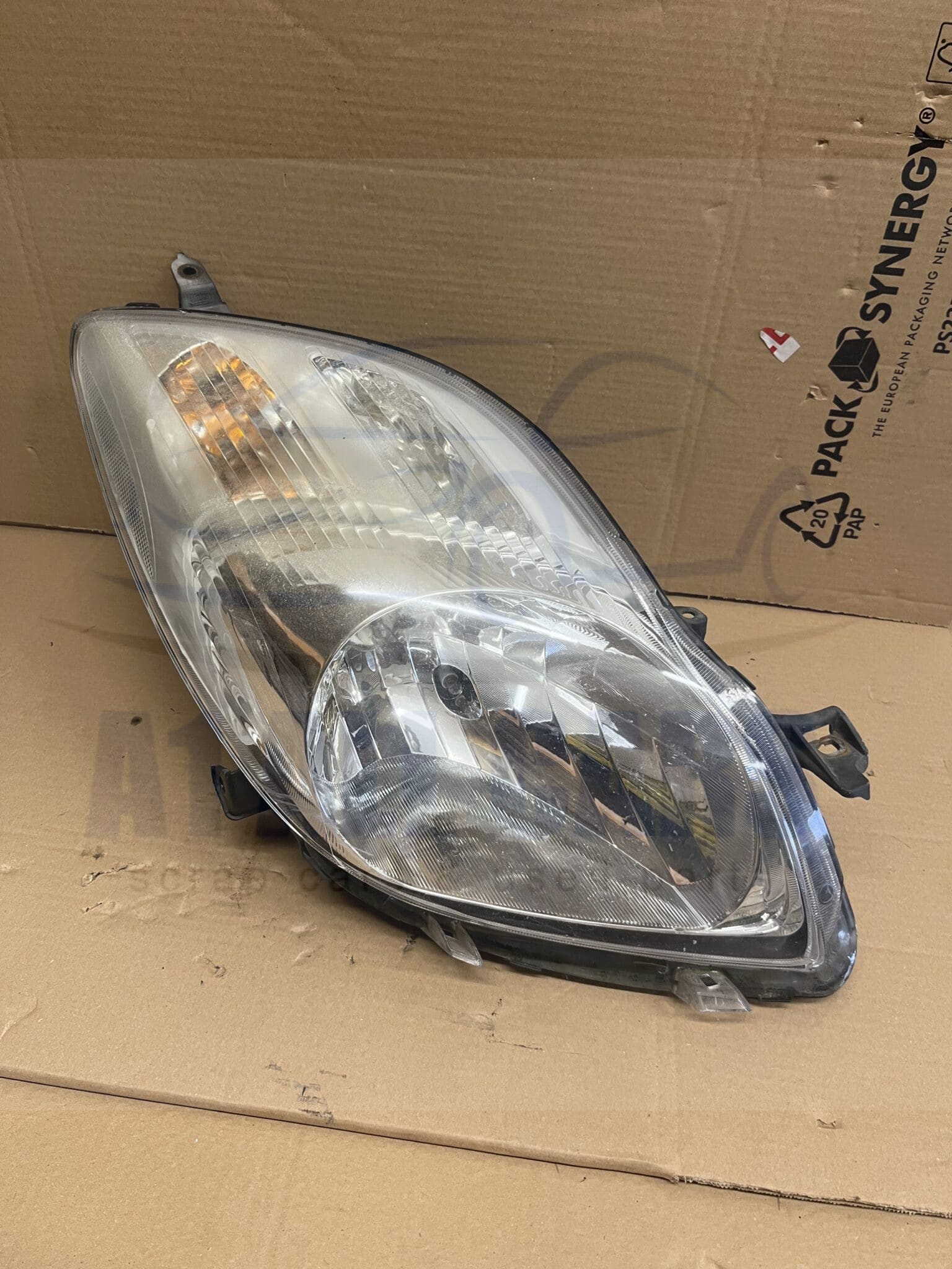 Toyota Yaris 2009-2011 Off Side Headlamp – 81110-0D340