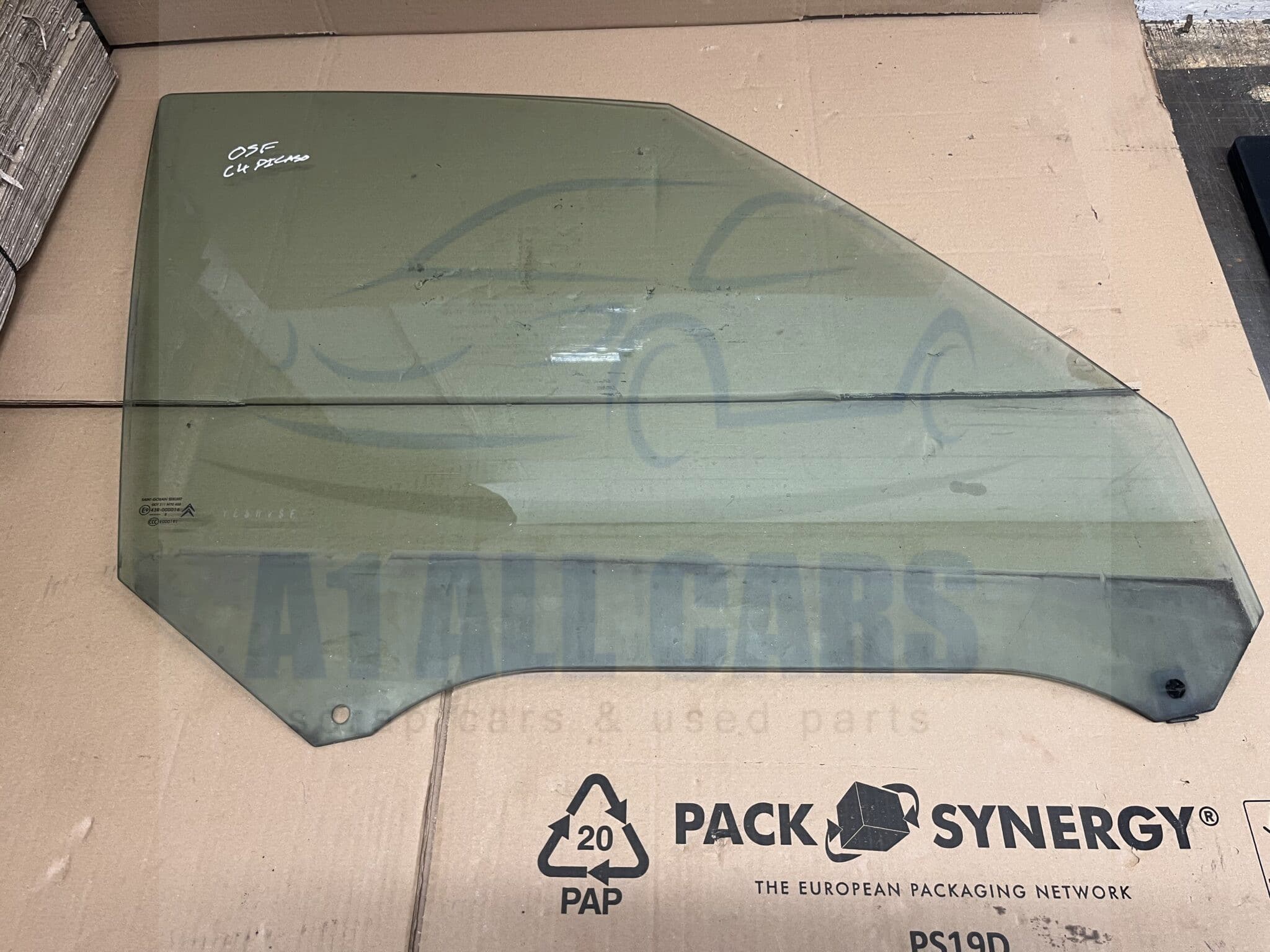 Citroen C4 Picasso 2007-2013 5 Door MPV Off Side Front Door Glass