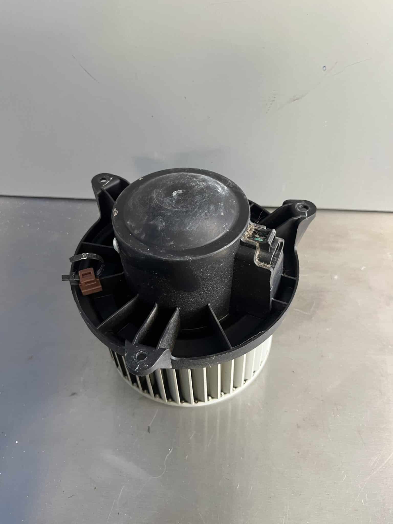 Nissan Navara 2005-2015 Heater Blower Motor – 5NFH-19805-AC