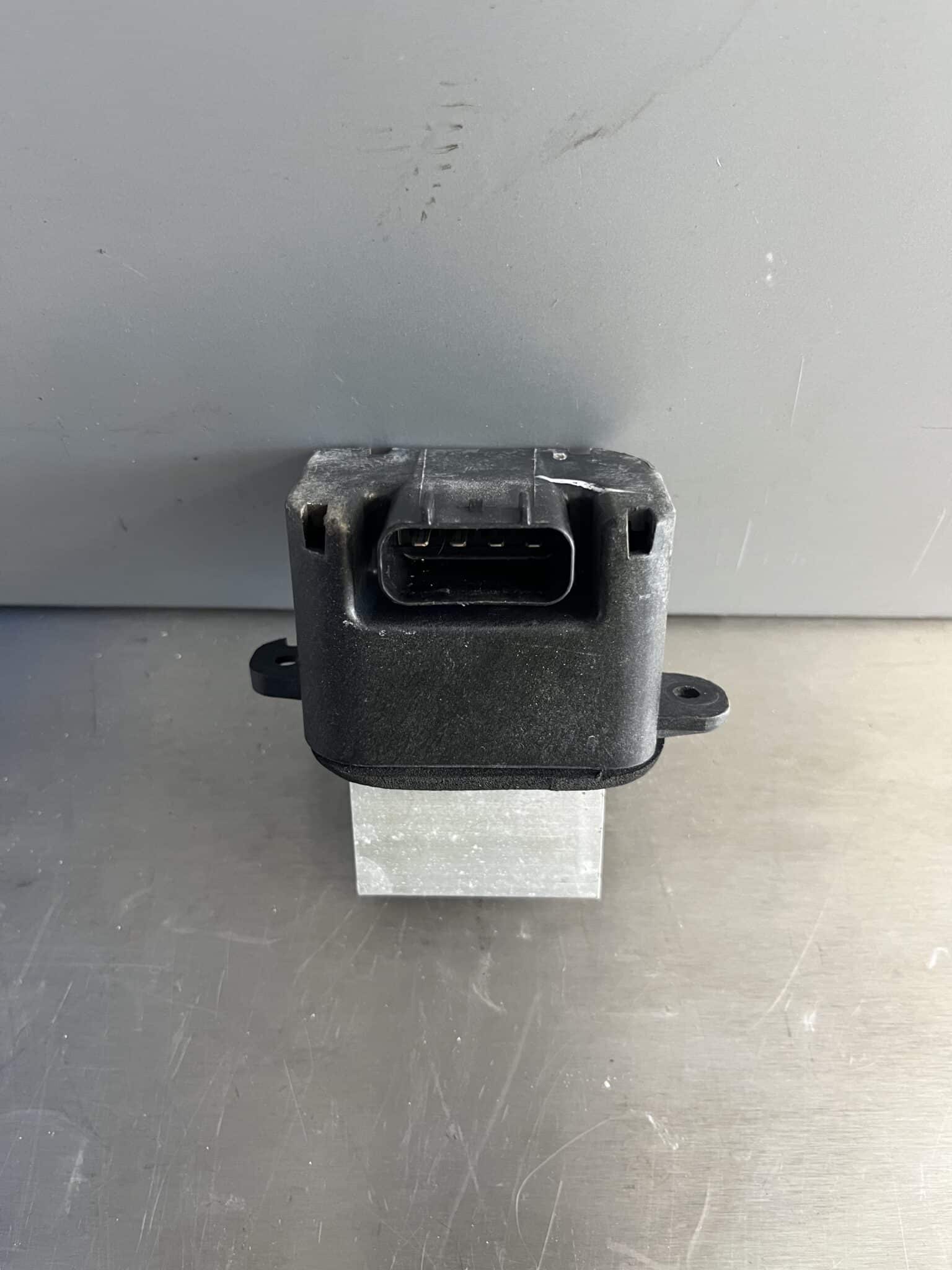 Nissan Navara 2005-2015 Heater Resistor – VP5NEH-19E624-AA