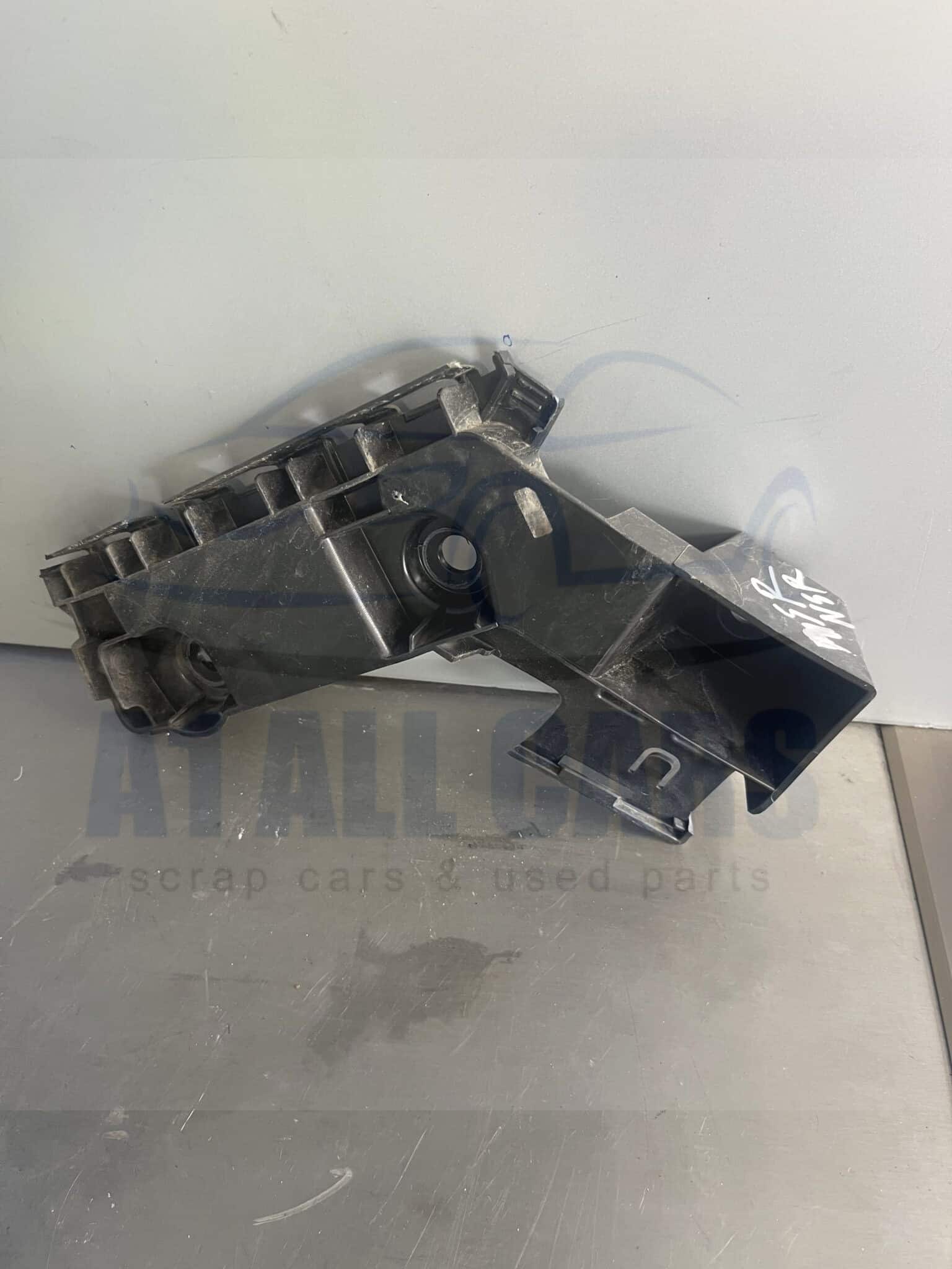 Volkswagen Golf 2019-2024 5 Door Hatchback Near Side Rear Bumper Bracket – 5H6.807.393.D