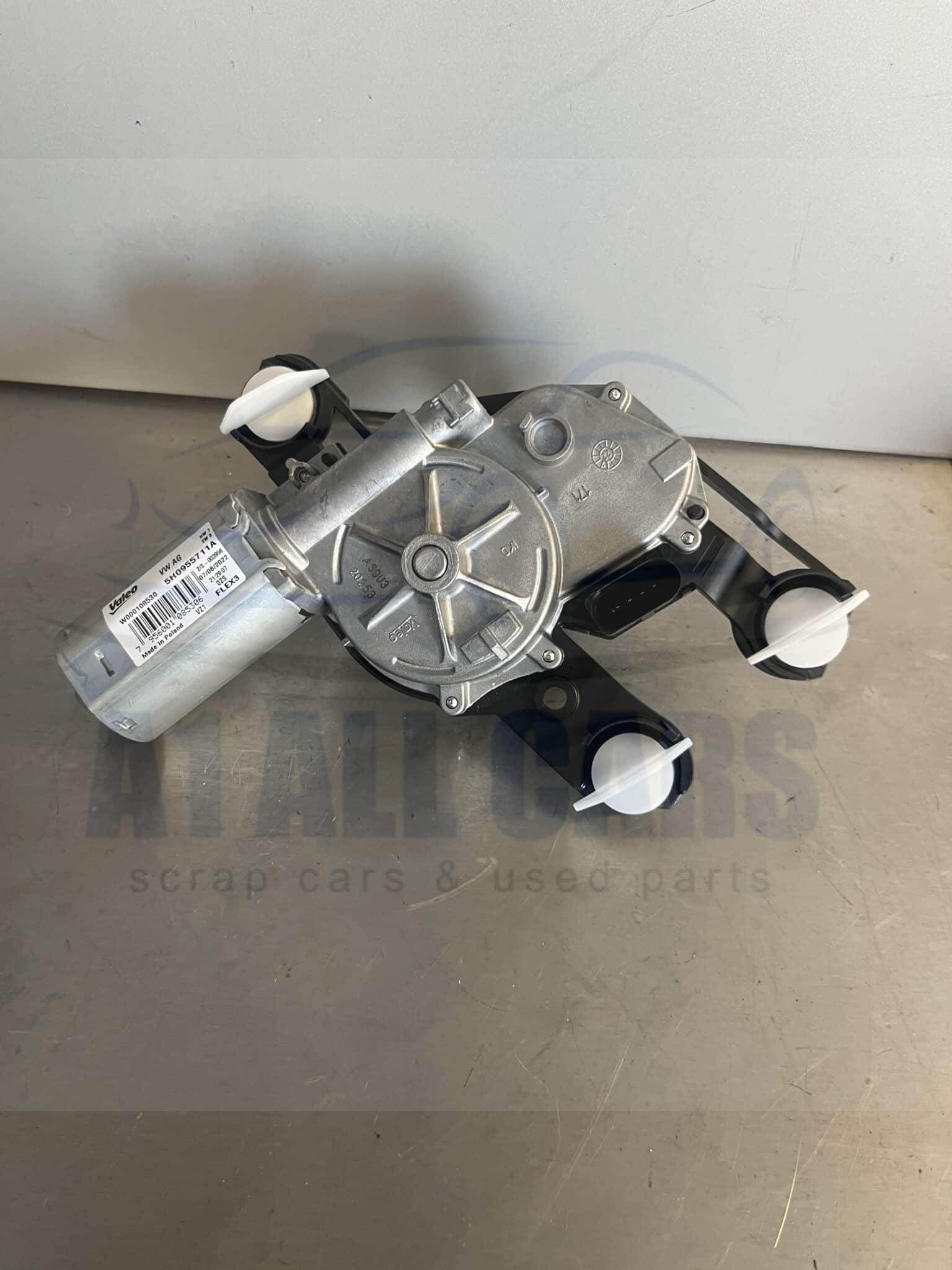 Volkswagen Golf 2019-2024 Hatchback Rear Wiper Motor – 5H0955711A