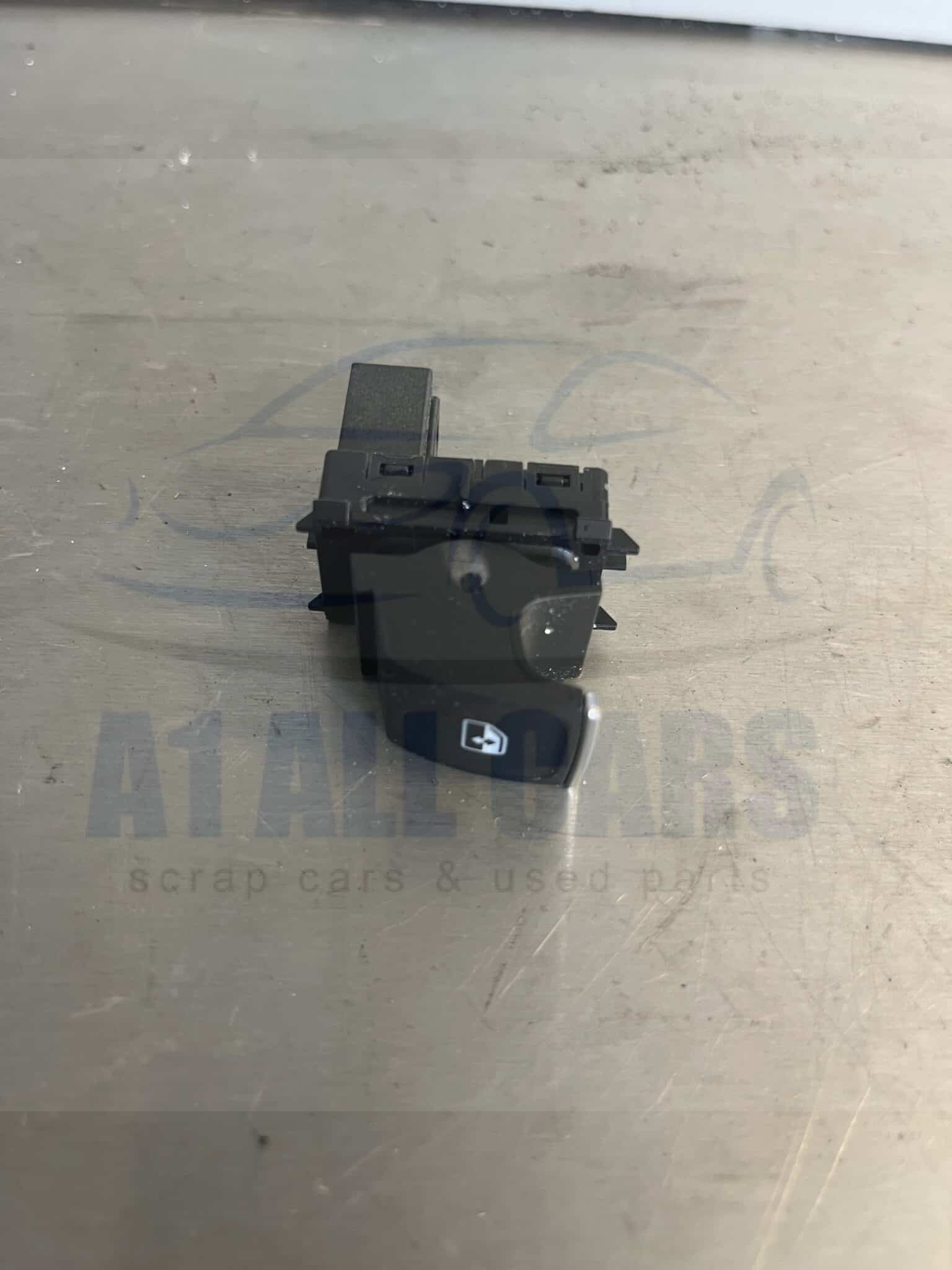 Volkswagen Golf 2019-2024 MK8 Near Side Front Window Switch – 5G0959855L
