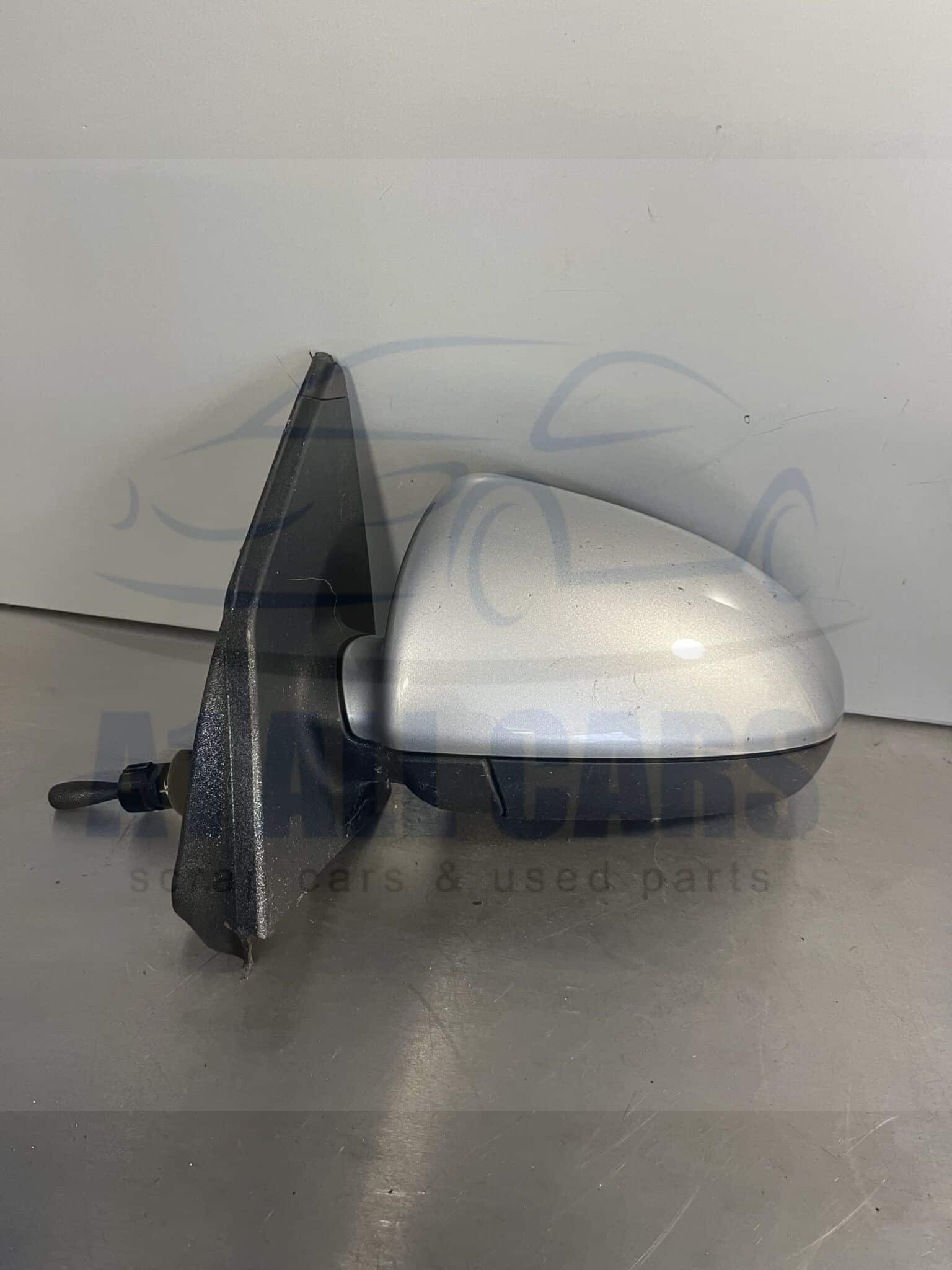 Smart ForTwo 2006-2014 Near Side Manual Door Mirror – Silver