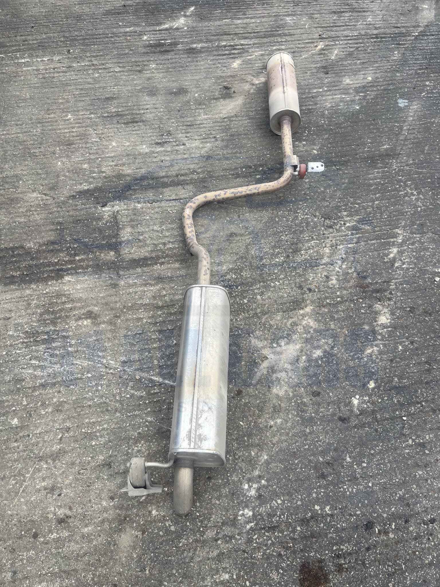 Seat Ibiza 2017-2024 1.0 Petrol Exhaust Centre Pipe / Box And Back Box / Silencer ( Call Office For Delivery Quote )