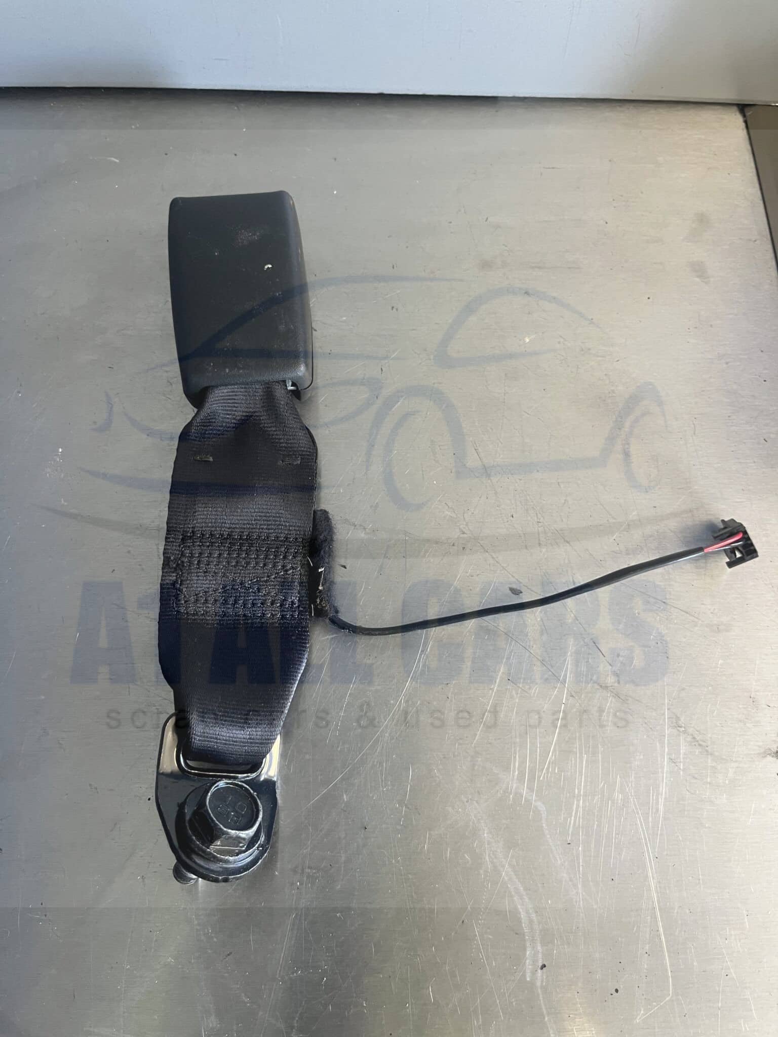 Renault Captur 2013-2018 5 Door Hatchback Off Side Rear Seatbelt Anchor