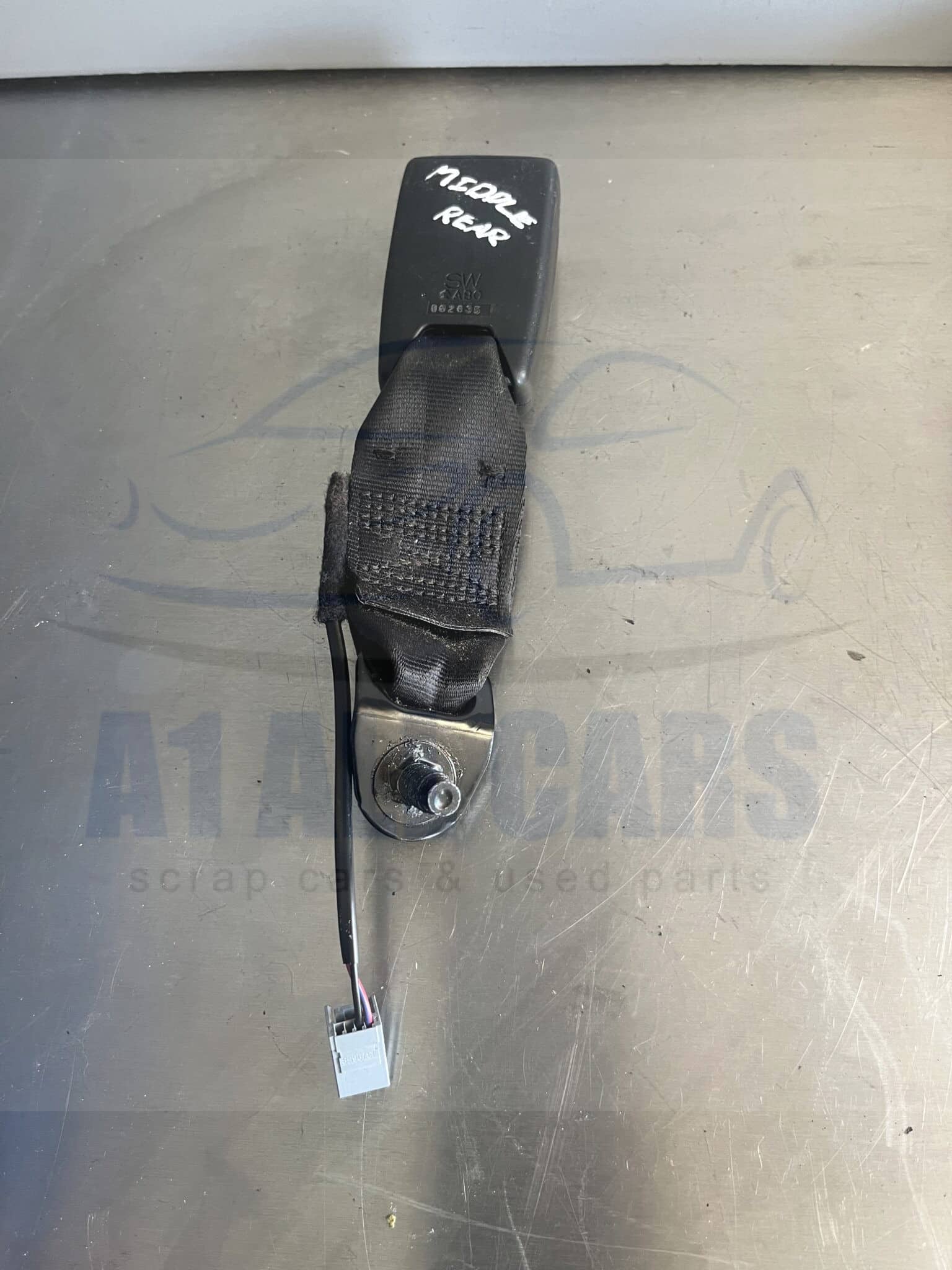 Renault Captur 2013-2018 5 Door Hatchback Centre Rear Seatbelt Anchor