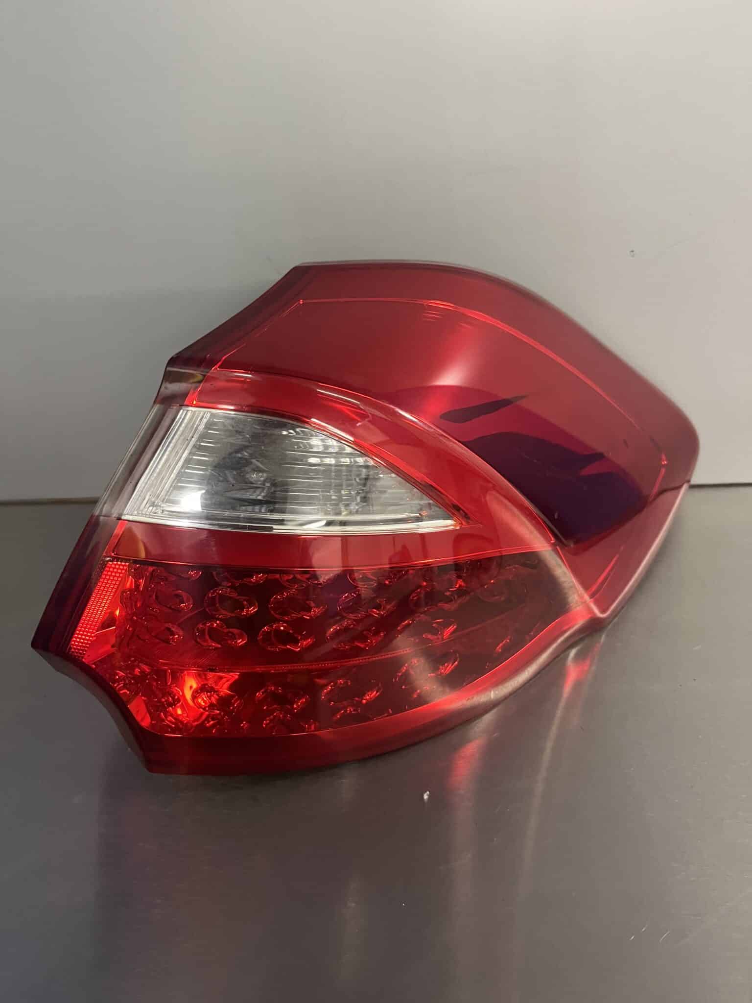 KIA Ceed 2012-2017 5 Door Hatchback Off Side Taillamp