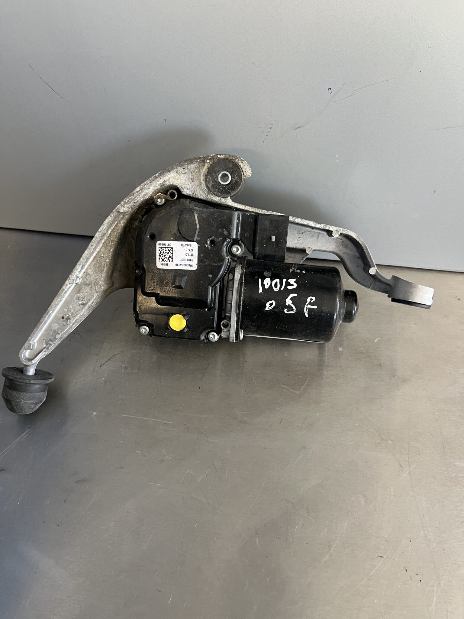 Ford Transit Connect 2014-2022 Off Side Front Wiper Motor – DT11-17504-BB
