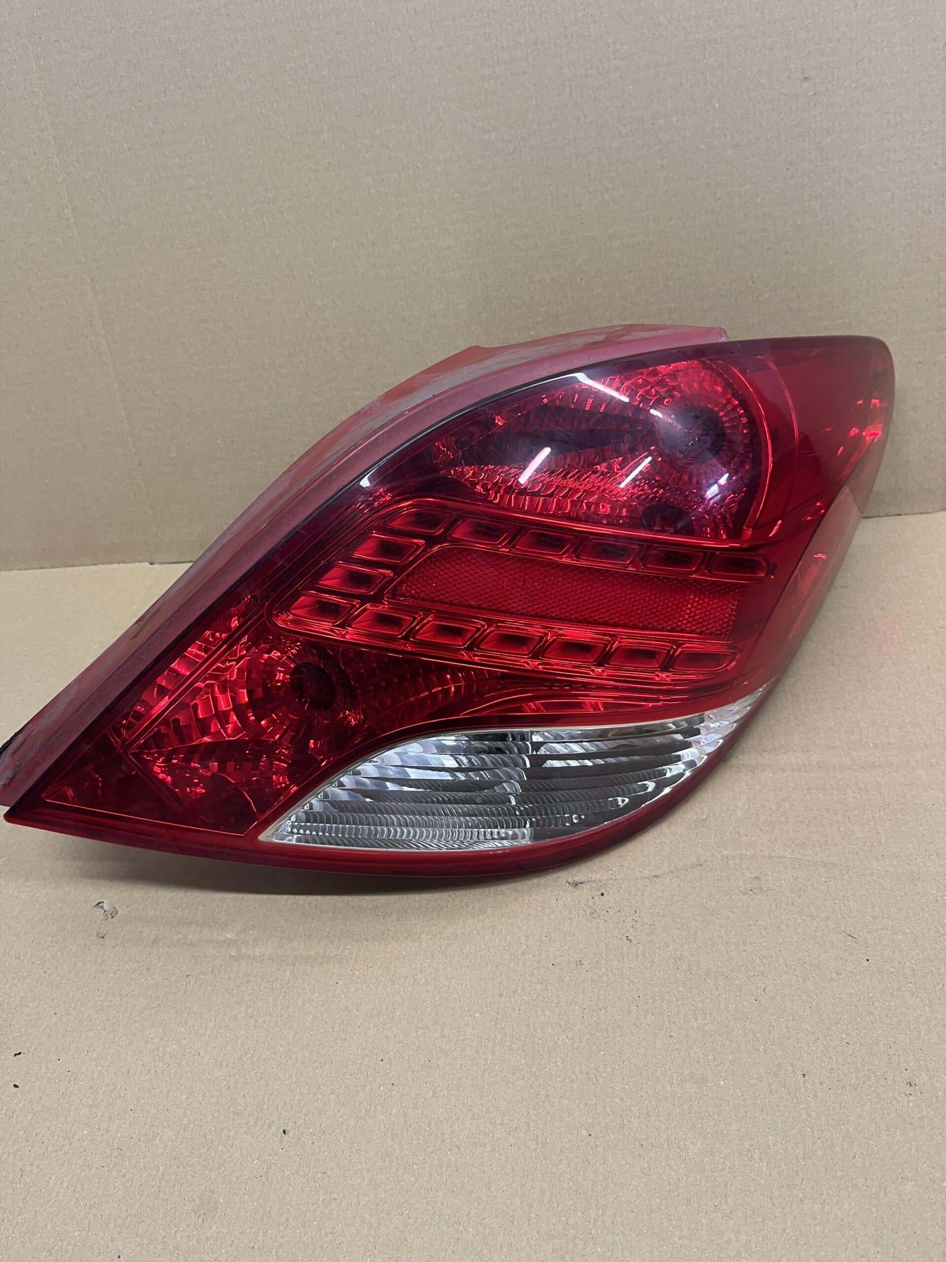 Peugeot 207 2009-2012 Hatchback Off Side Side Taillamp