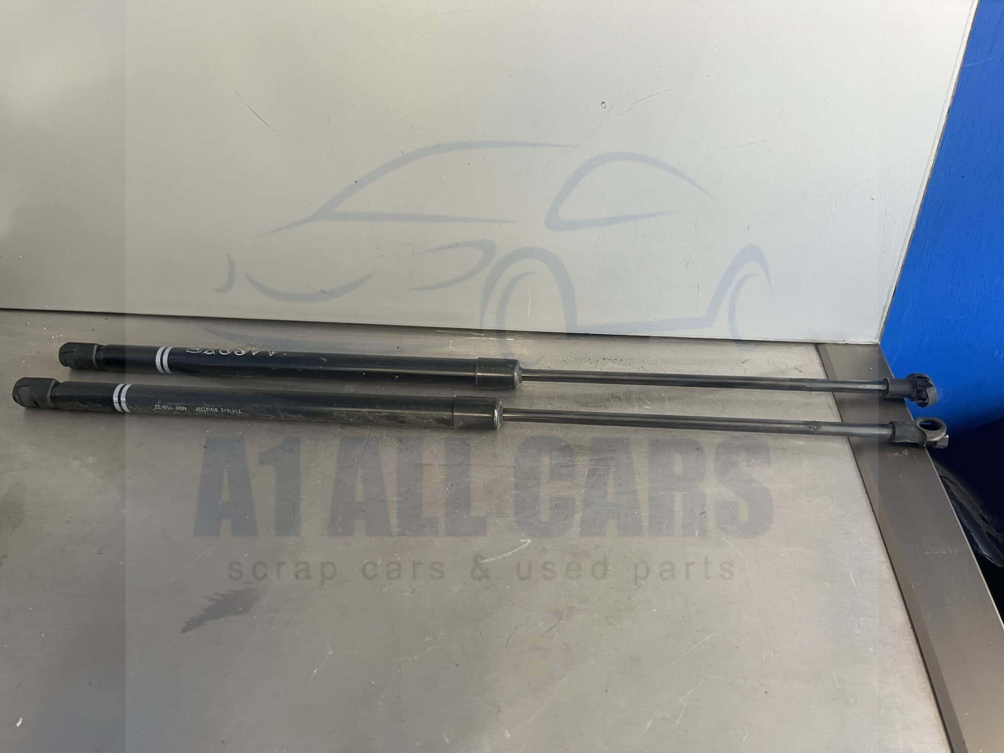 Volkswagen Golf 2019-2024 MK8 5 Door Hatchback Tailgate Struts – Pair