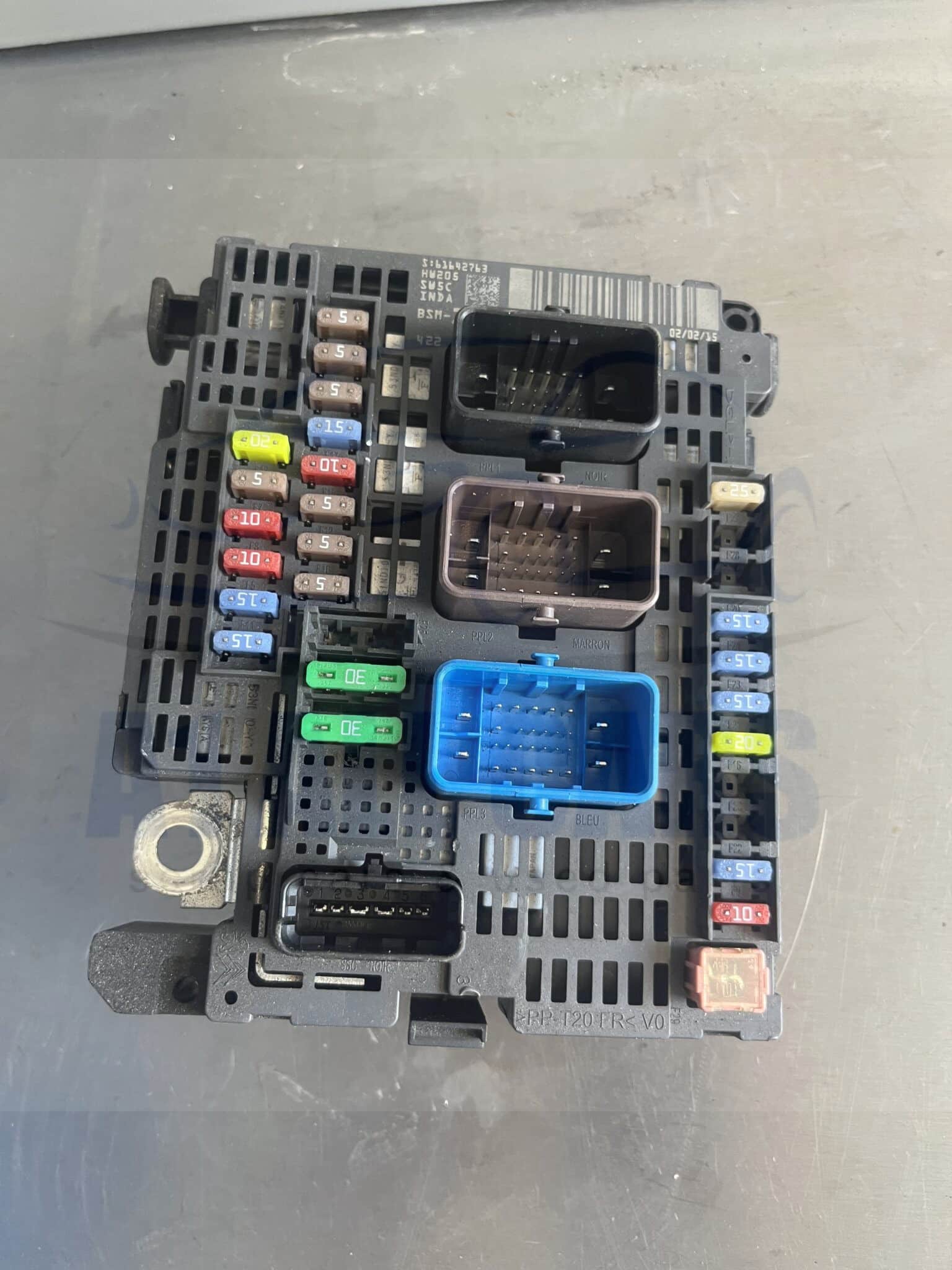 Citroen c4 / Peugeot 308 2010-2018 BSM Module / Fuse Box – 9810296080