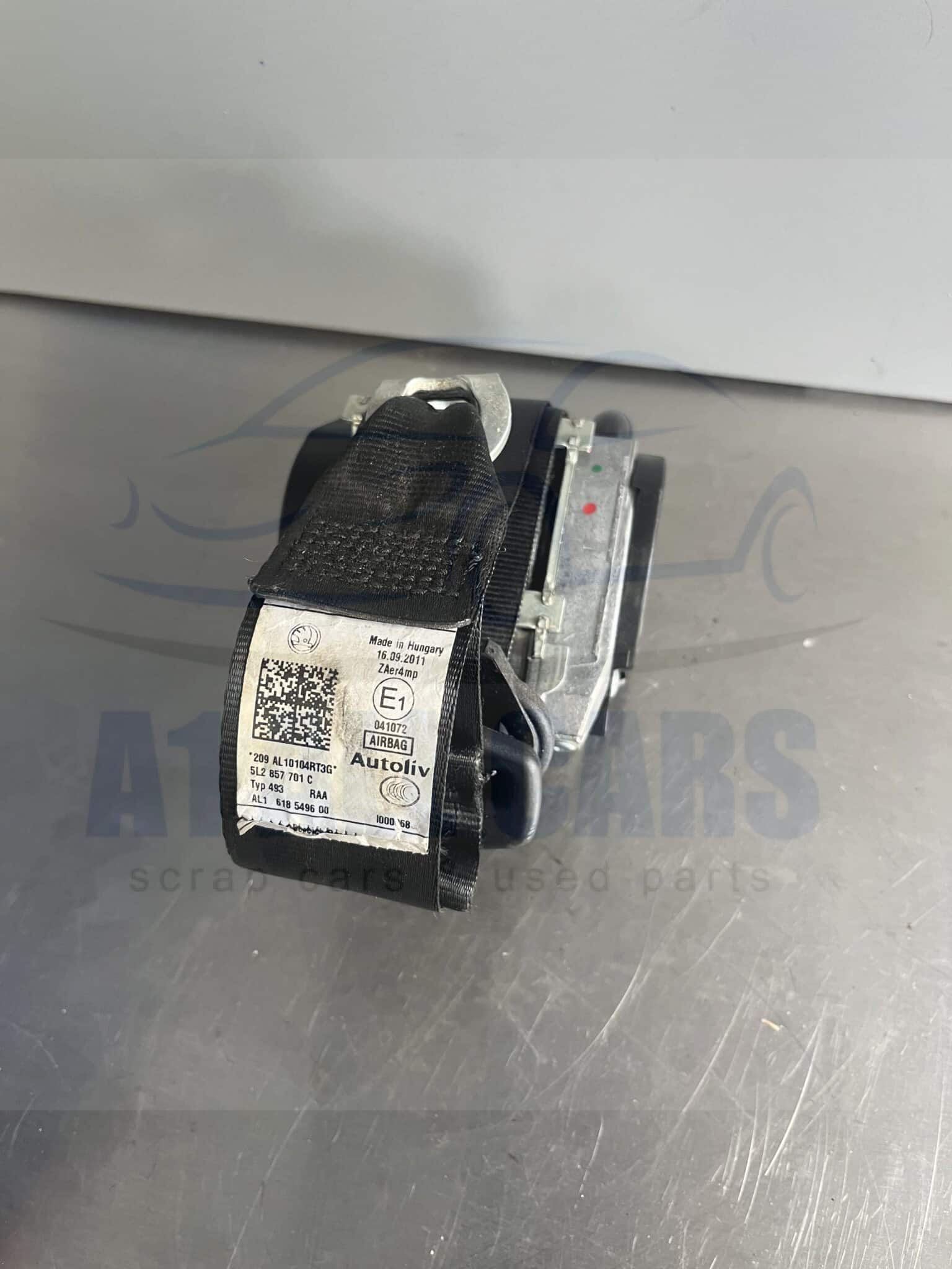 Skoda Yeti 2009-2017 5 Door Hatchback Near Side Front Seatbelt – 5L2857701C