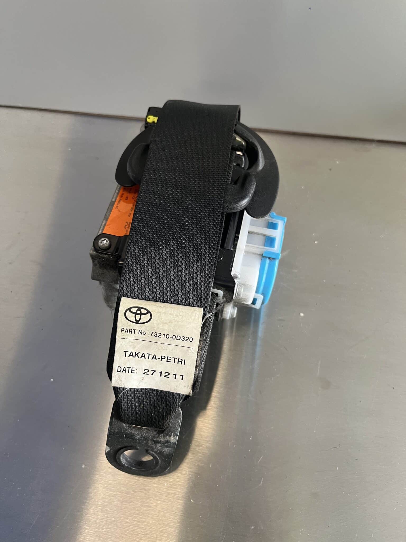 Yaris 2011-2015 5 Door Hatchback Off Side Front Seatbelt – 73210-0D320
