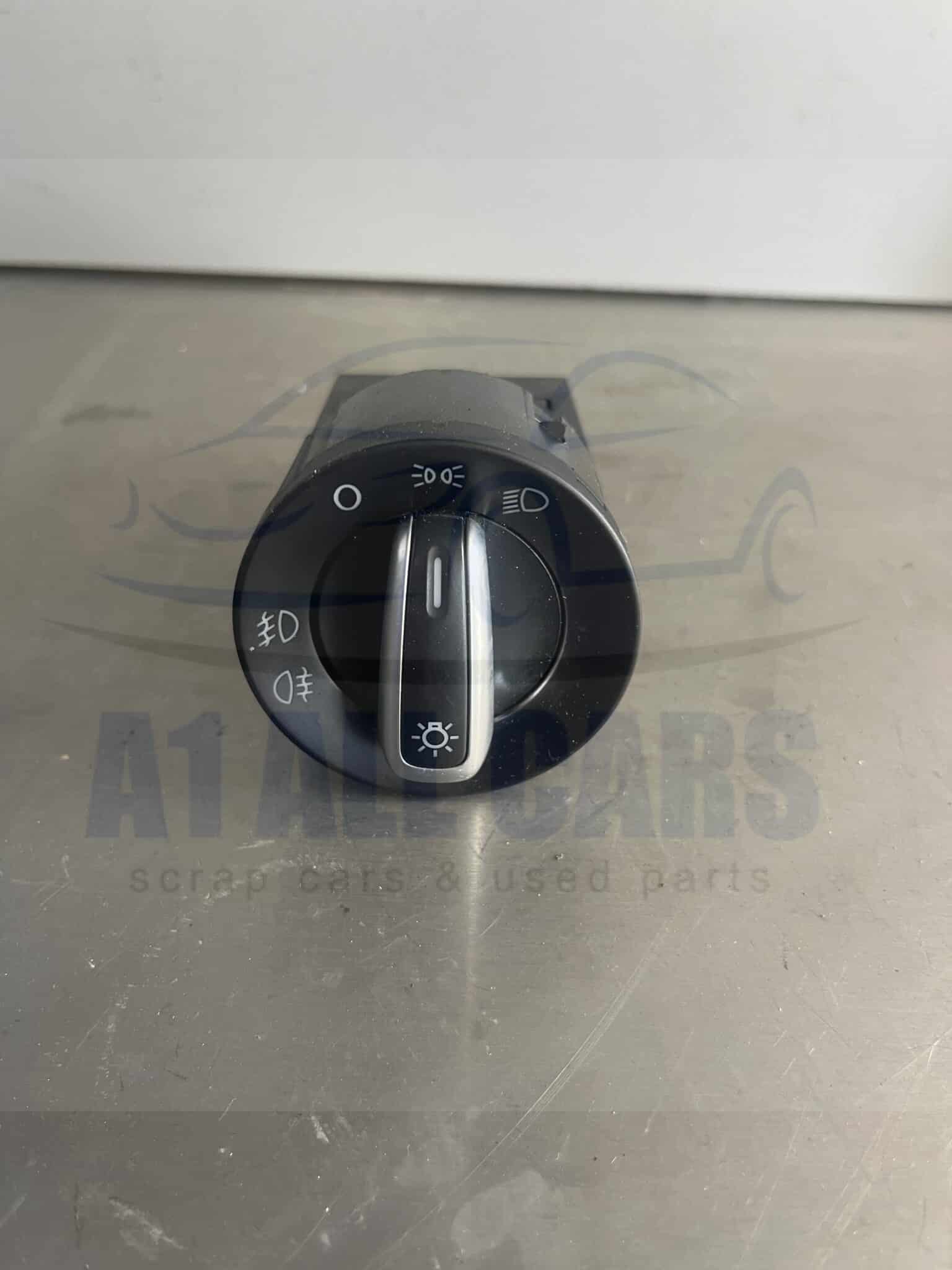 Volkswagen Polo 2009-2017 Headlamp Switch – 6R0941531J