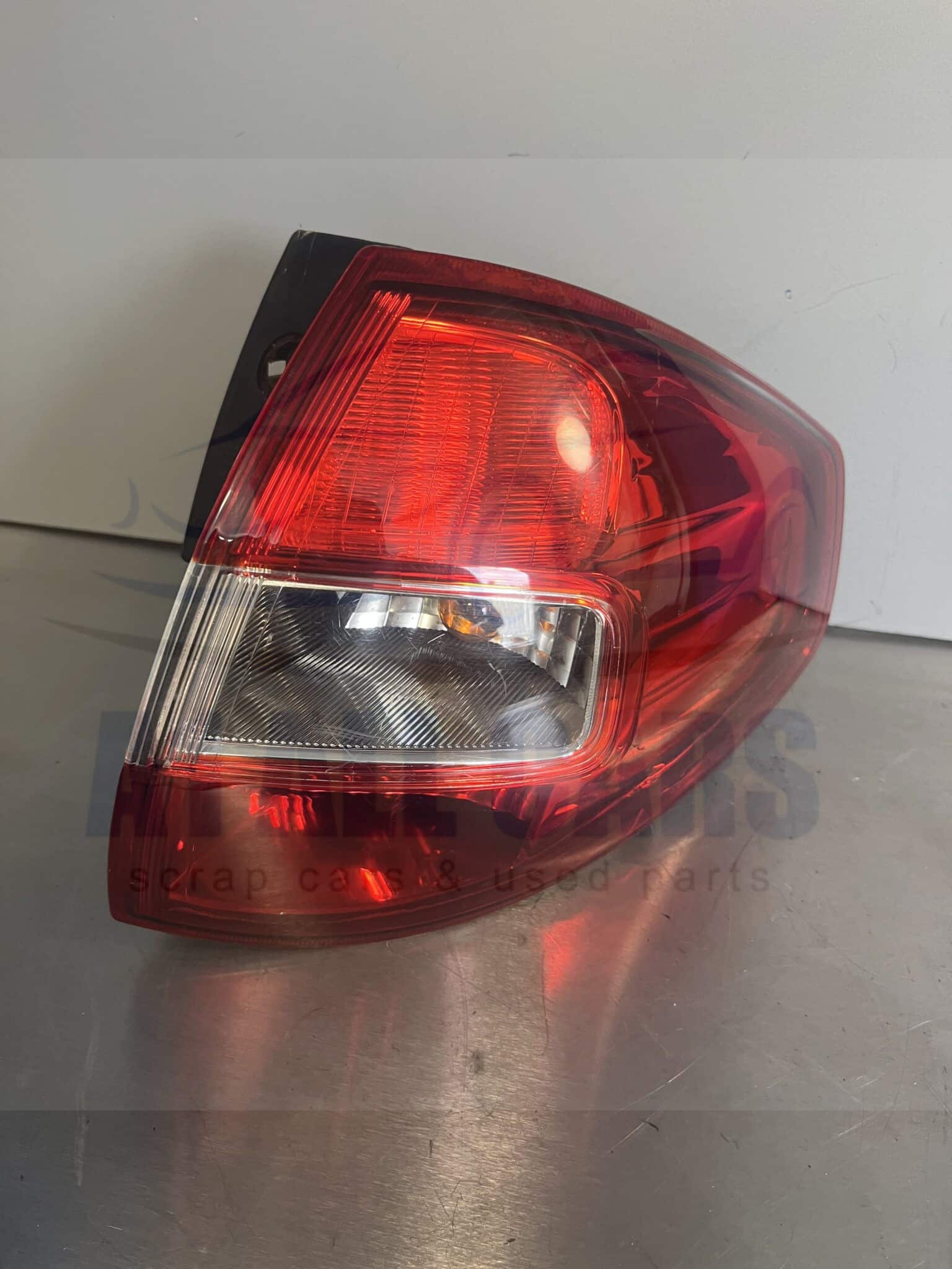 Renault Koleos 2008-2011 Estate Off Side Taillamp – ( Halogen )