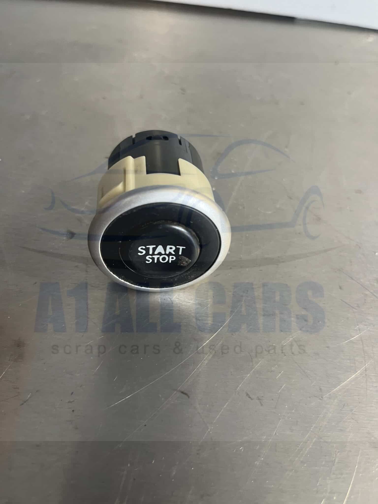 Renault Koleos 2008-2016 Stop Start Switch – 8 Pin Plug