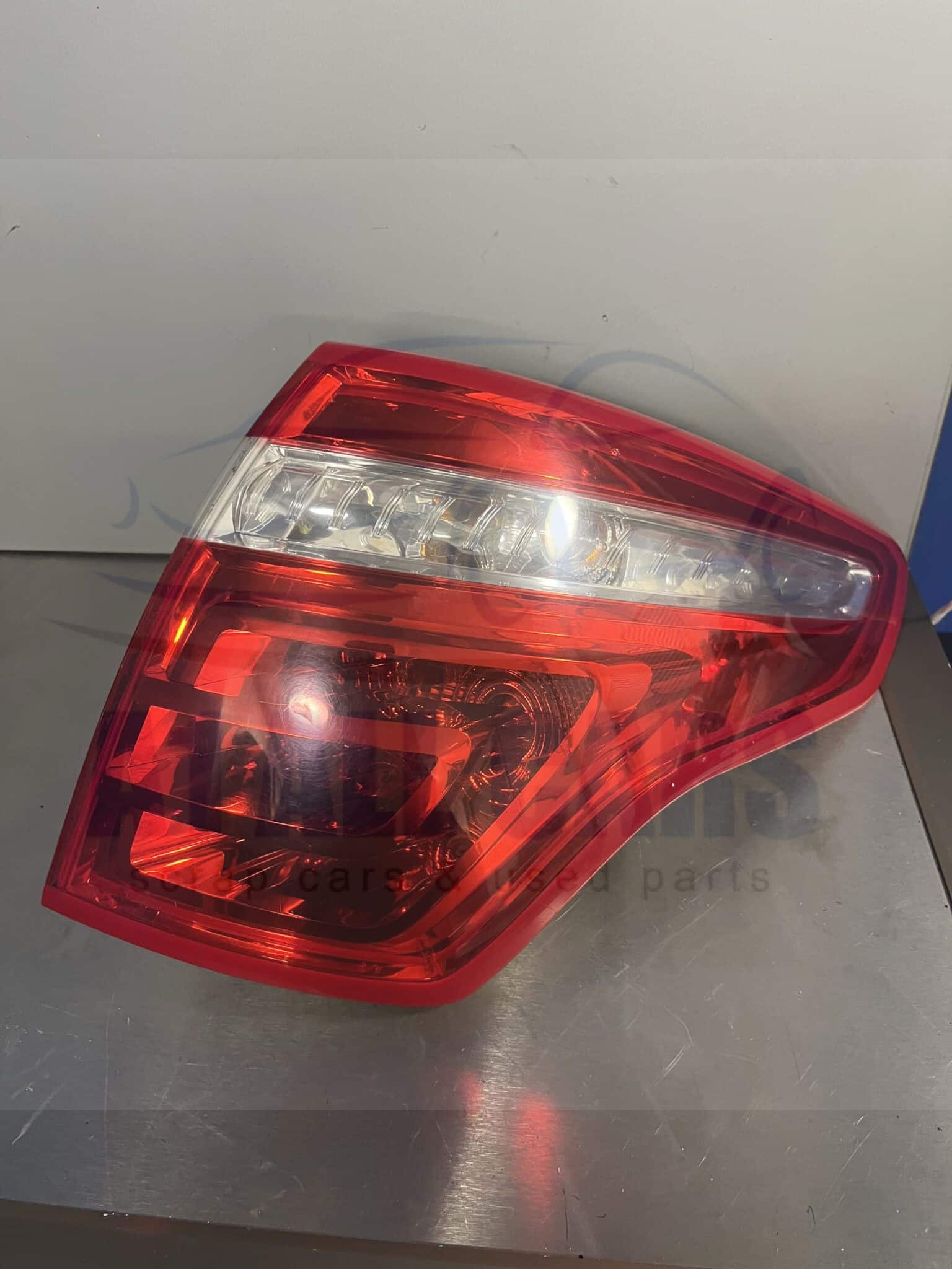 Citroen C4 Picasso 2007-2013 Off Side Taillamp ( Not Grand Model )