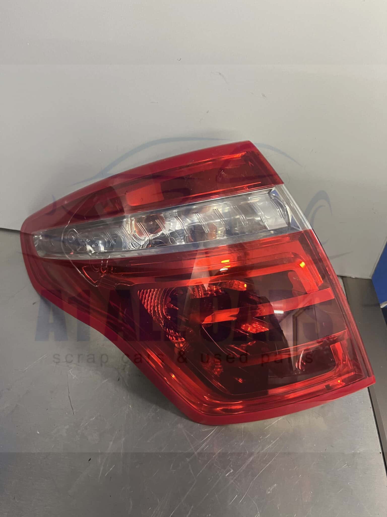 Citroen C4 Picasso 2007-2013 Near Side Taillamp ( Not Grand Model )