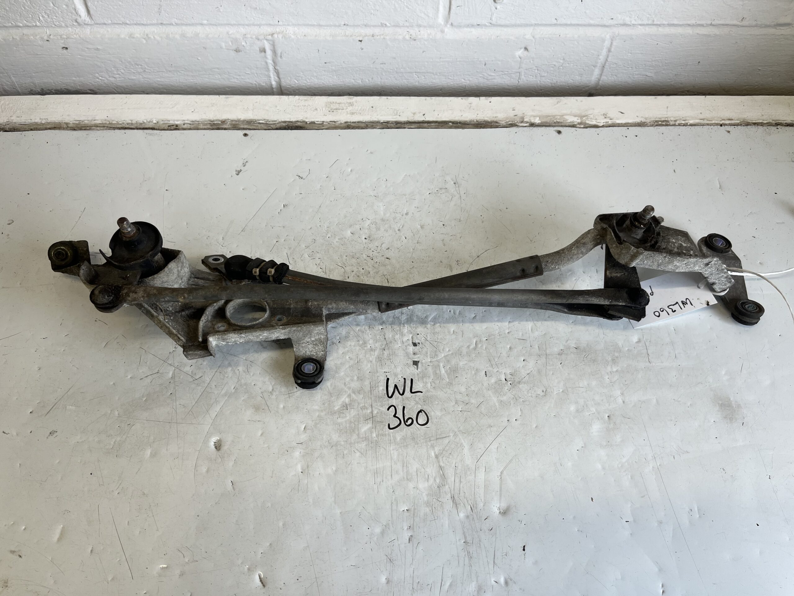 Peugeot 4007 / Mitsubishi Outlander 2006-2012 Front Wiper Linkage