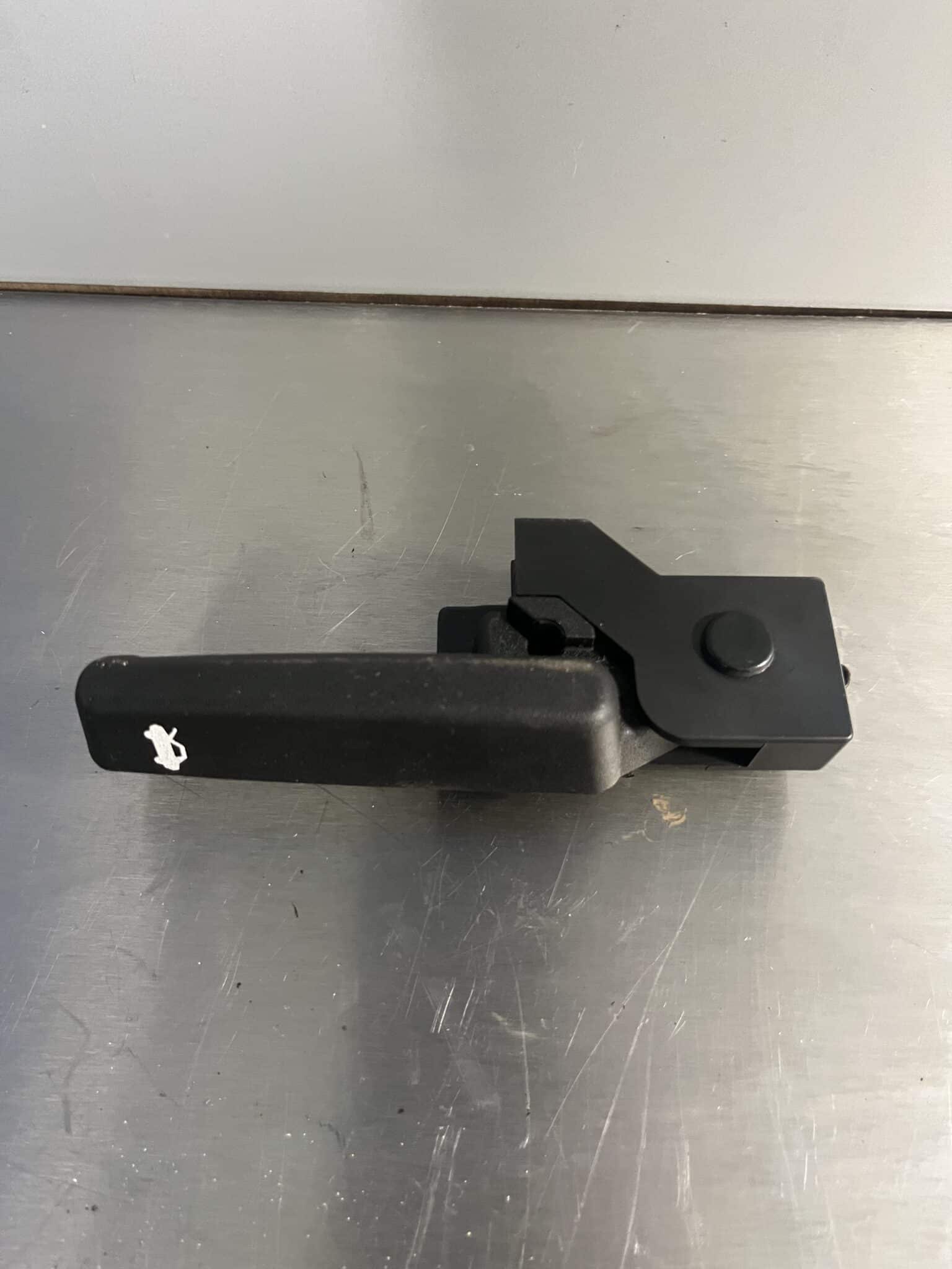 Vauxhall Zafira Tourer 2012-2017 Bonnet Release Handle