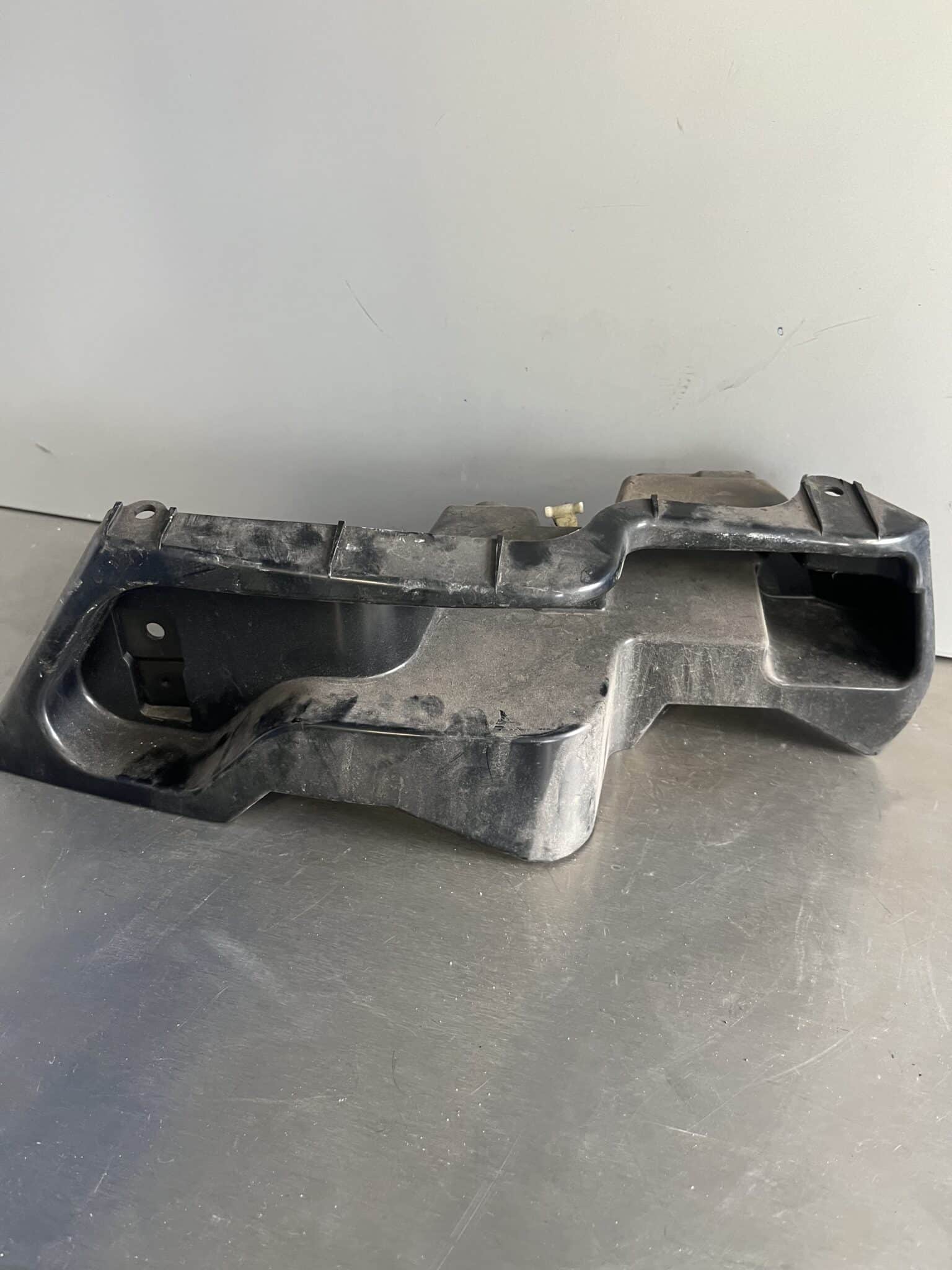 Ford Mondeo 2014-2019 Hatchback Near Side Rear Bumper Bracket – DS73-17E851-B