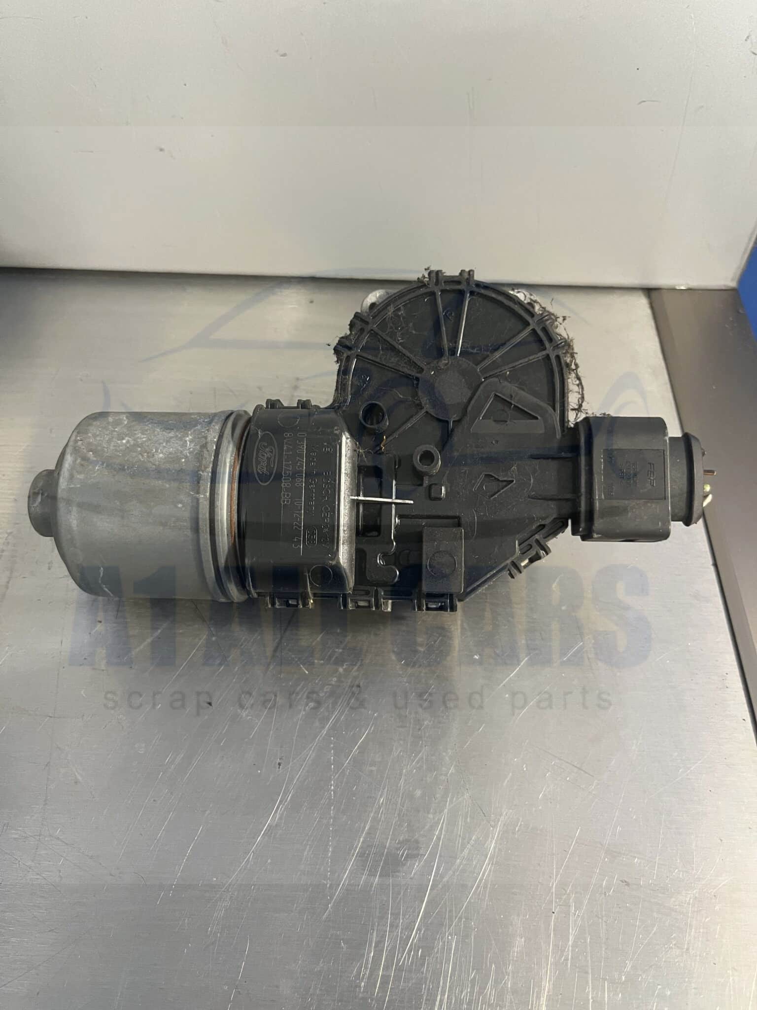 Ford Kuga 2008-2012 Front Wiper Motor – 8V41-17508-BB – 0390243068