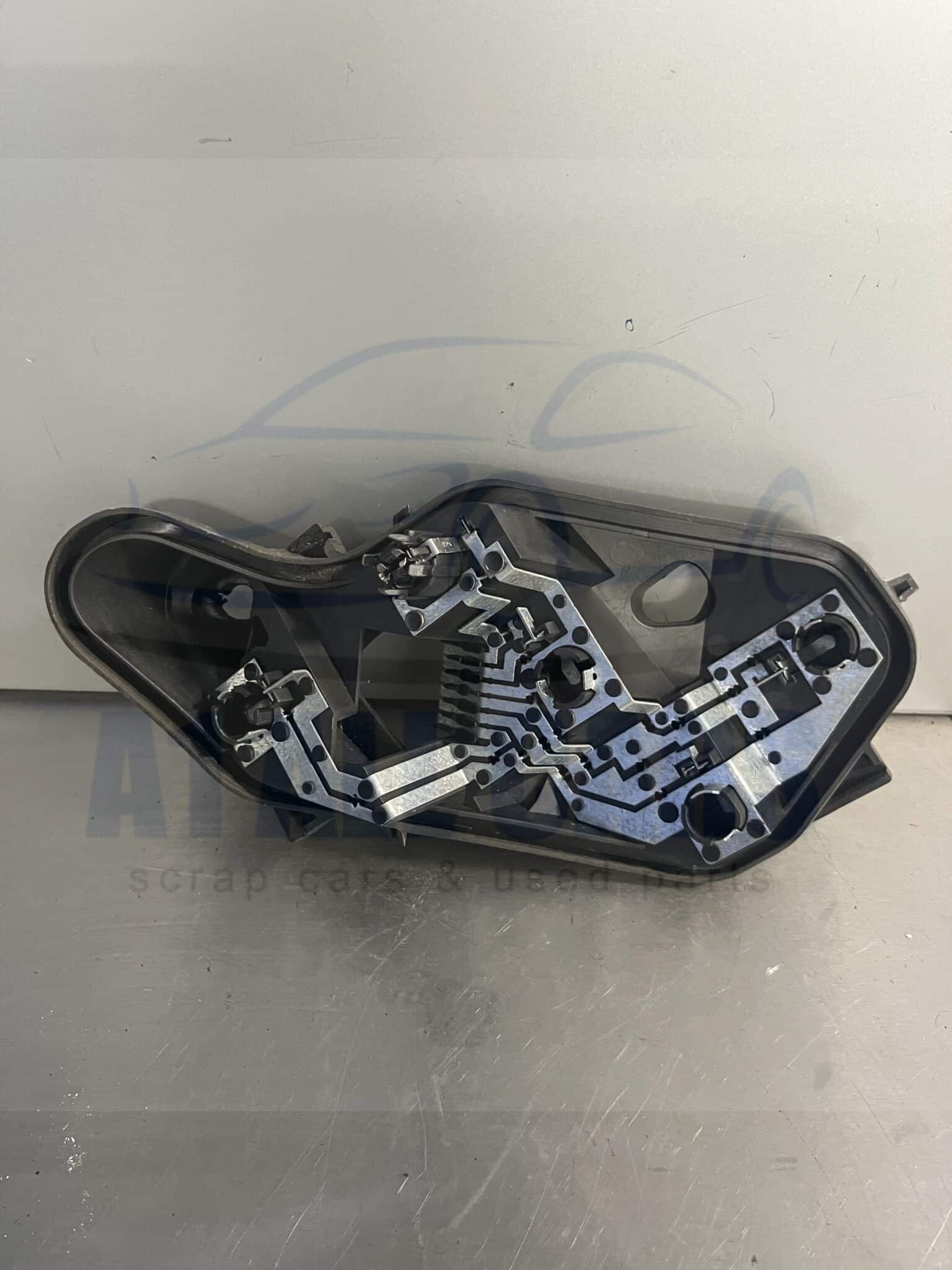 Vauxhall Corsa 2006-2014 5 Door Hatchback Off Side Rear Bulb Holder – 89037877A
