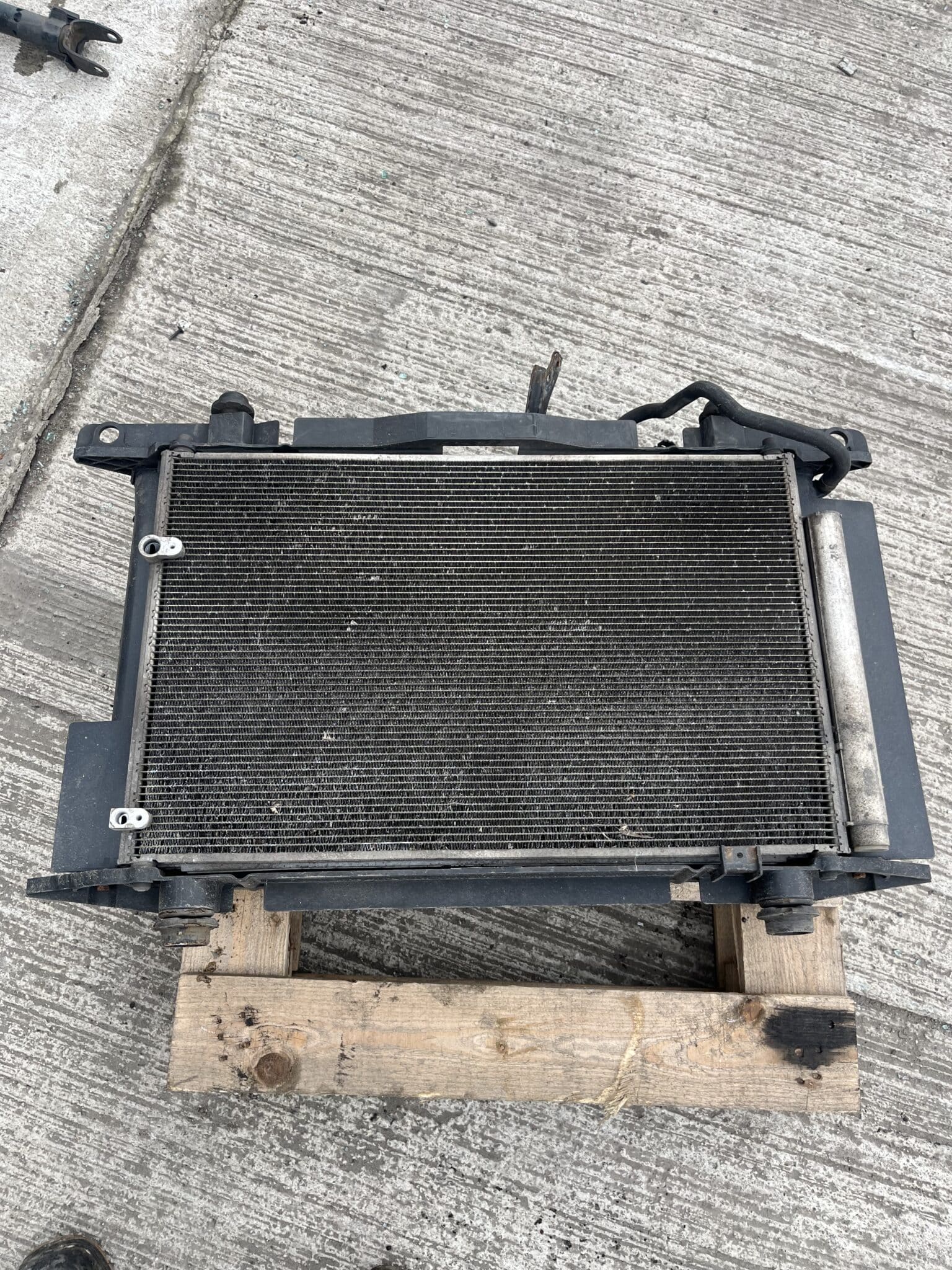 Toyota Auris 2013-2018 1.6 Petrol Manual Radiator Pack With AC