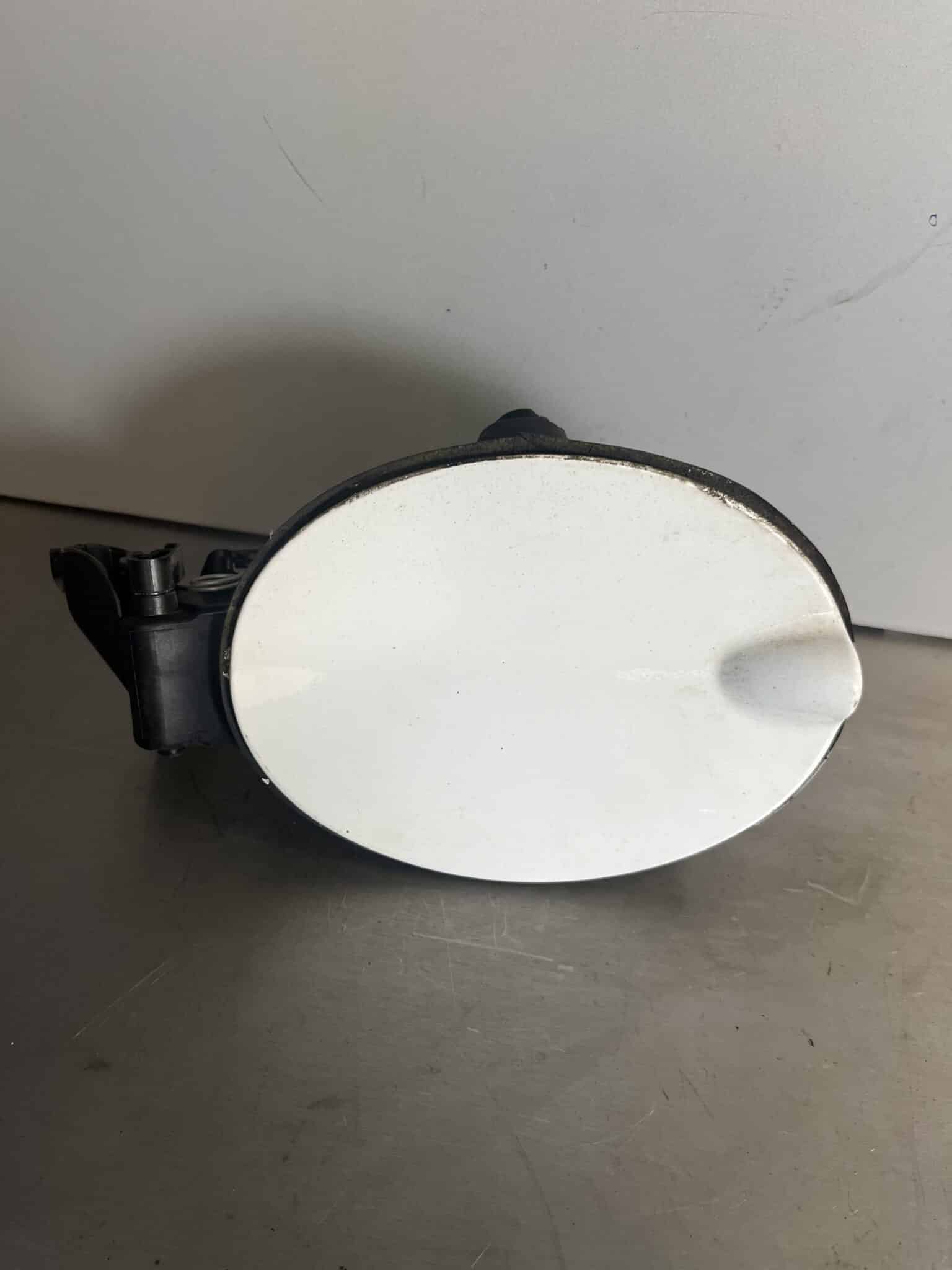 Ford Transit Connect 2013-2022 Van Fuel Filler Flap – White
