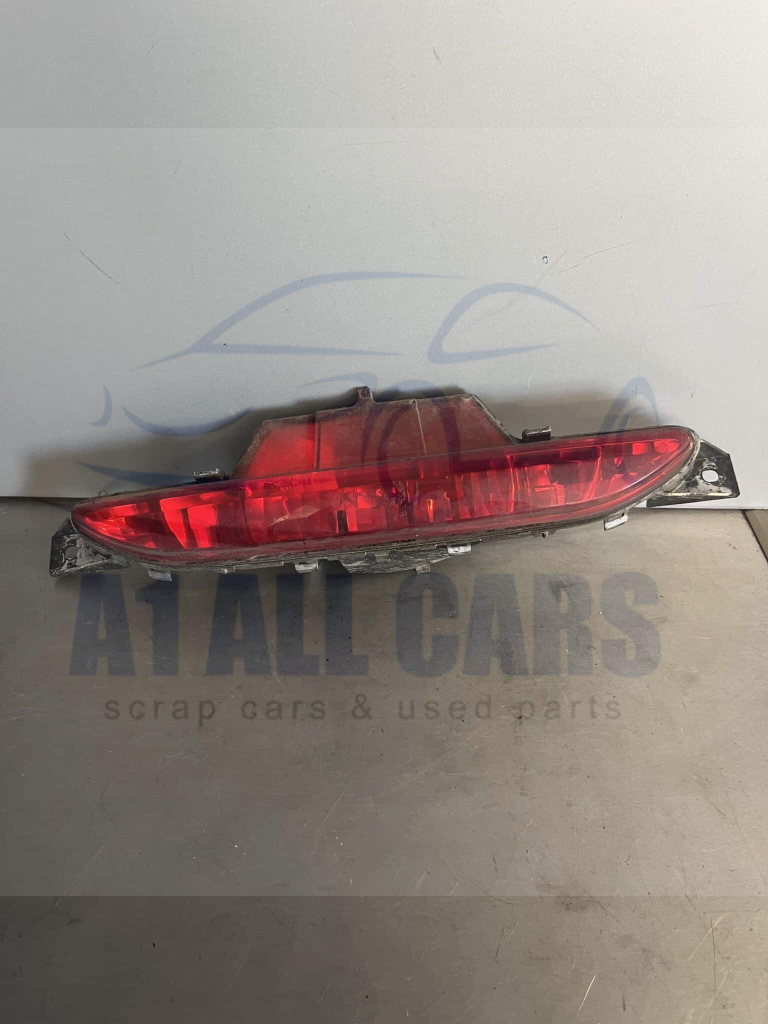 Peugeot 208 2012-2015 Hatchback Centre Rear Fog Lamp – 9674308980