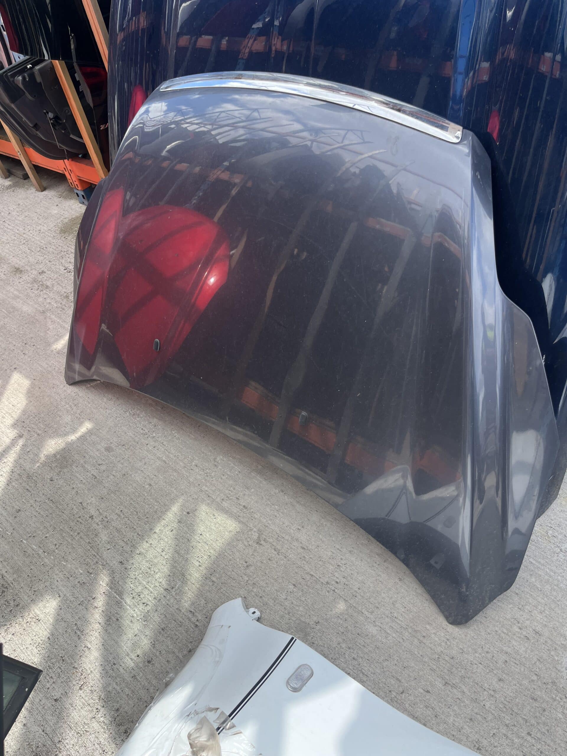 Ford Focus 2008-2011 Bonnet – Grey HF Colour Code ( Call Office For Delivery Quote )