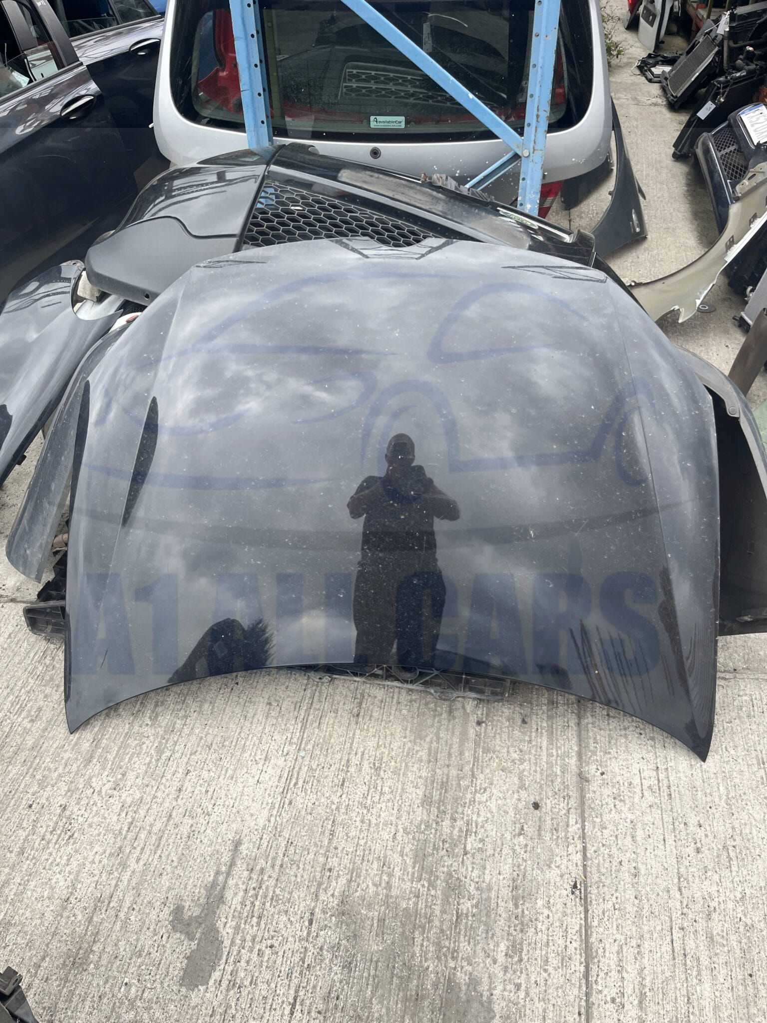 Volkswagen Golf 2008-2012 Bonnet – Black LC9X Colour Code ( Call Office For Delivery Quote )