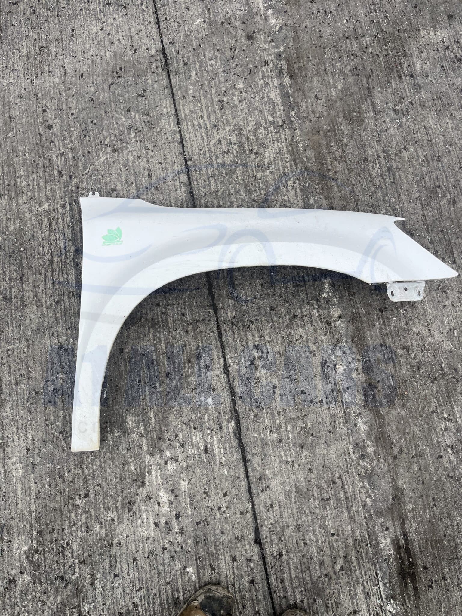 Skoda Yeti 2009-2014 Off Side Wing – White LF9E Colour Code