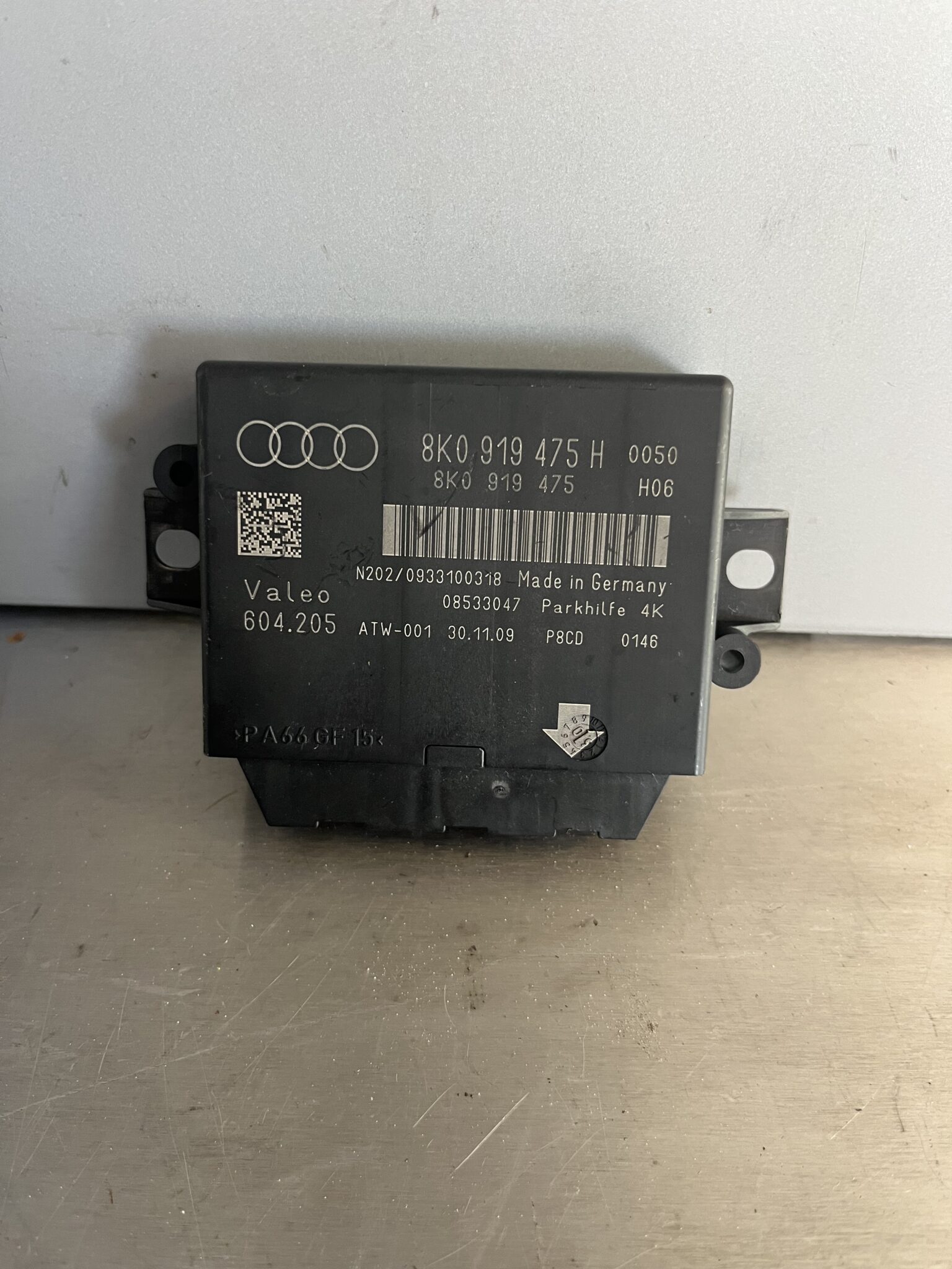 Audi A4 2008-2015 Parking Assist Module – 8K0919475H
