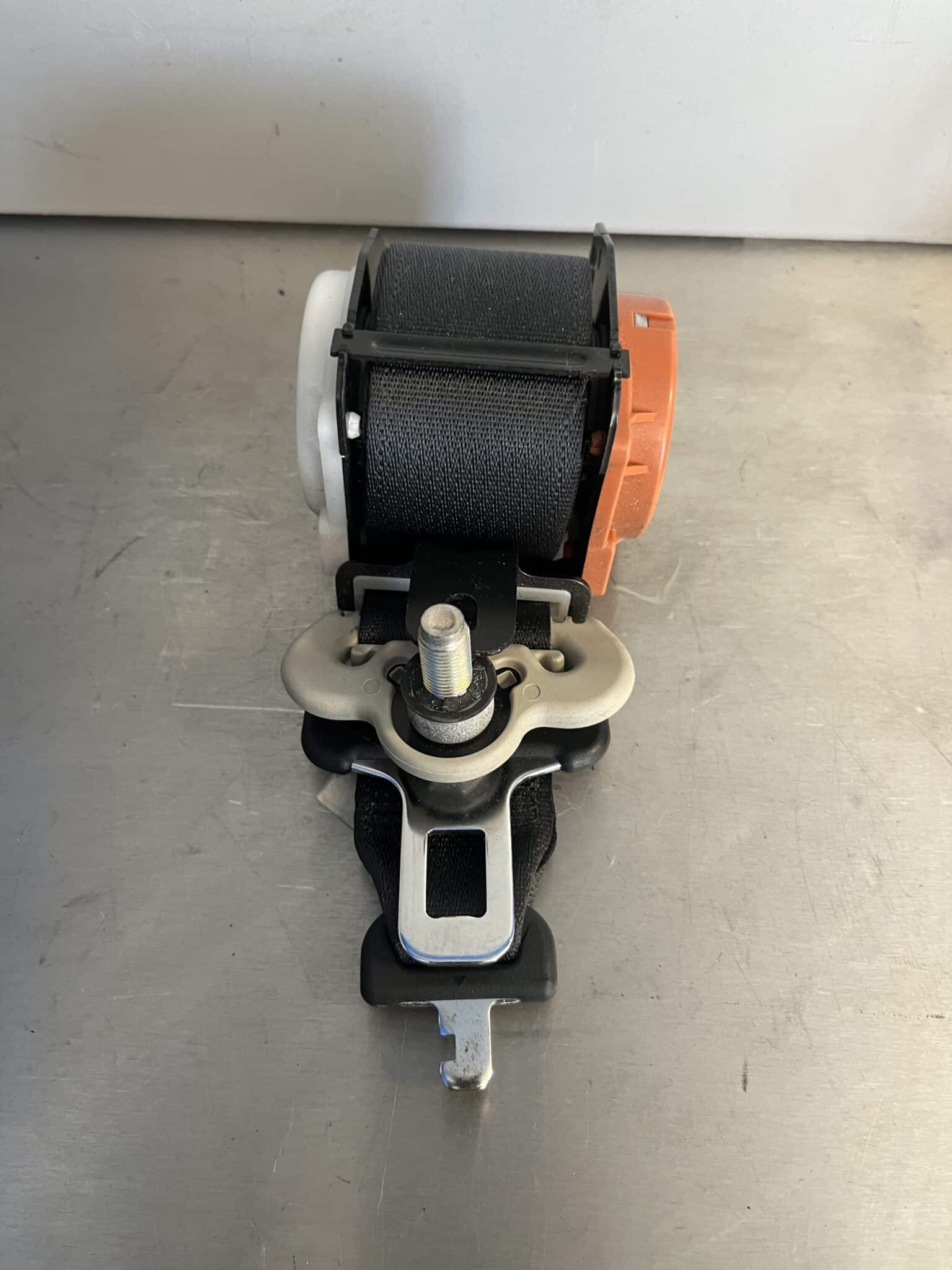 Nissan Note 2013-2017 5 Door Hatchback Centre Rear Seatbelt – 888543VU0B