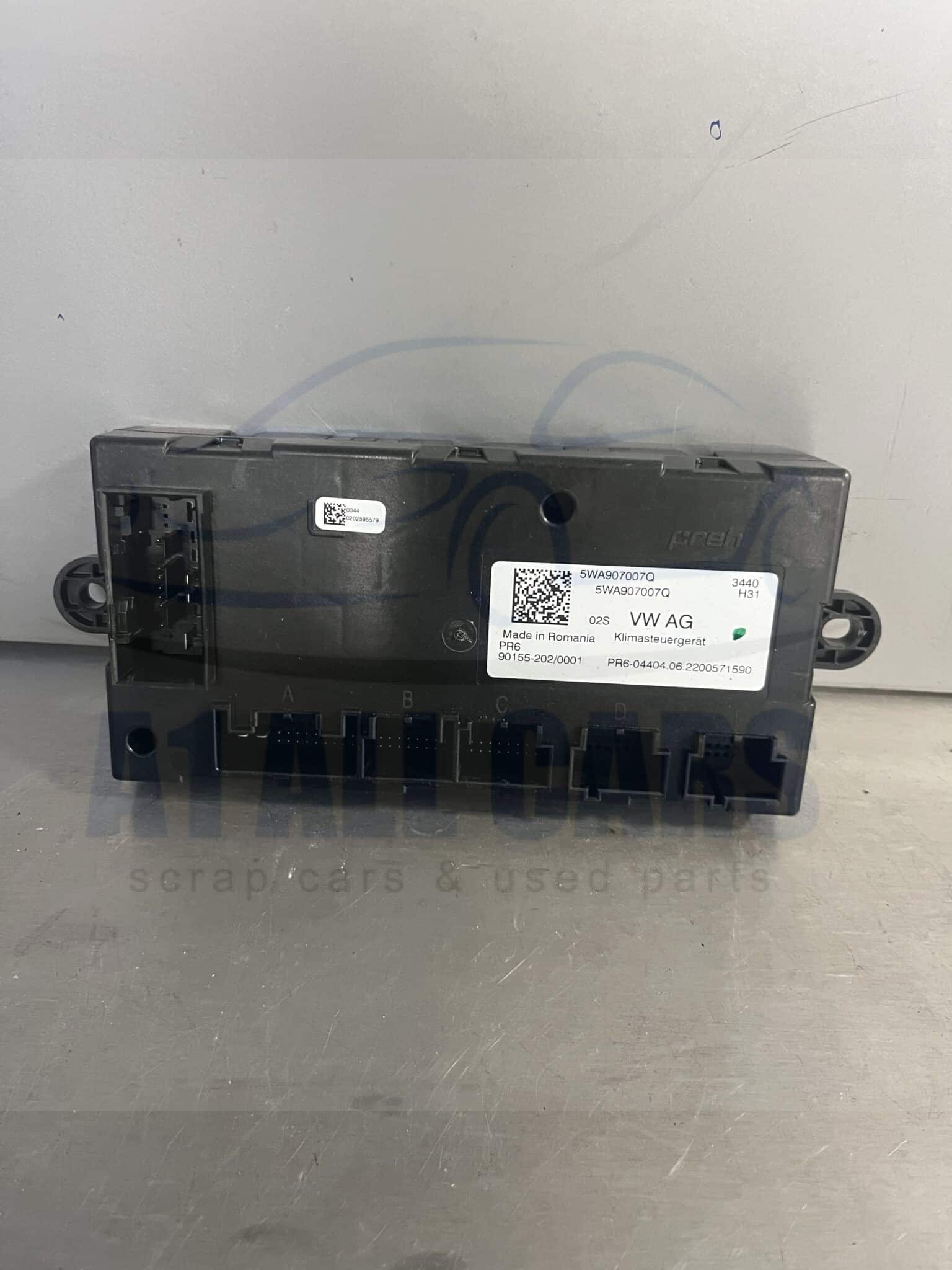 Volkswagen Golf 2019-2024 MK8 Climate Control Module – 5WA907007Q