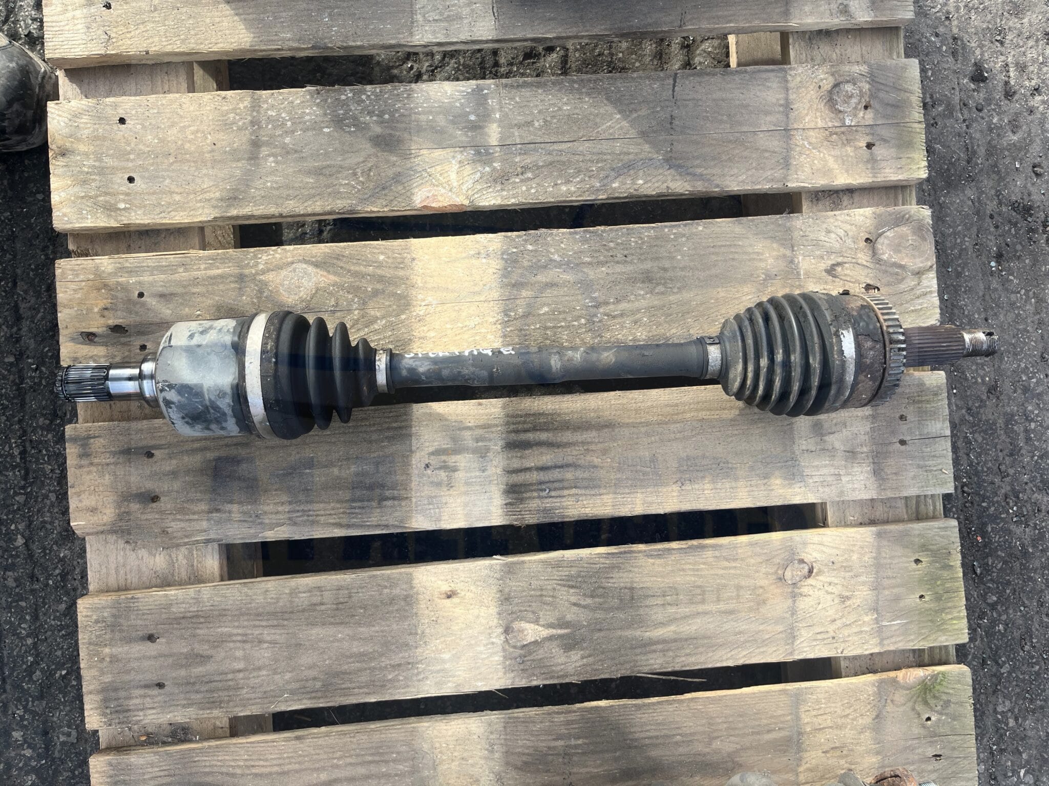 KIA Sportage 2010-2016 1.7 Diesel 6 Speed Manual Near Side Driveshaft