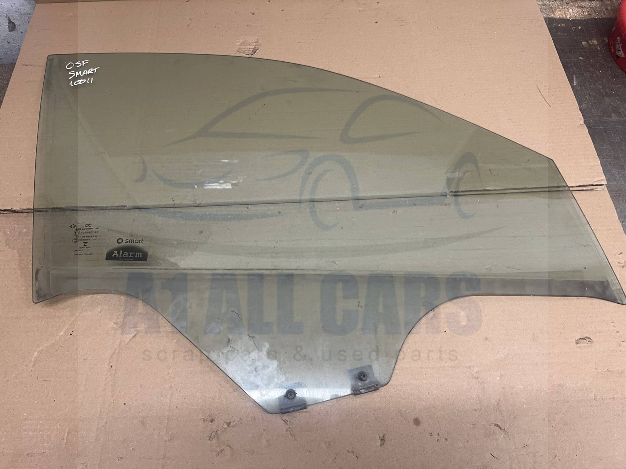 Smart ForFour 2015-2020 5 Door Hatchback Off Side Front Door Glass